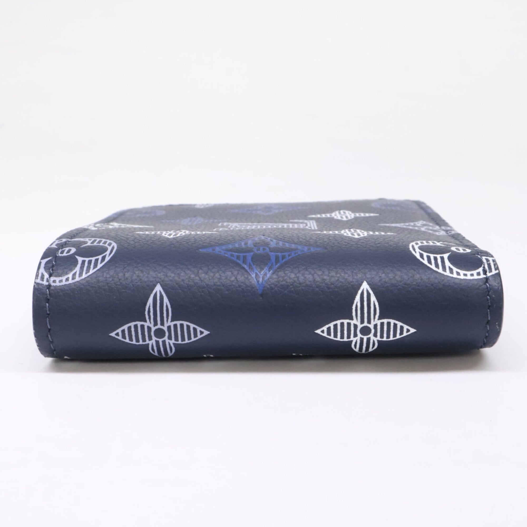 Louis Vuitton Monogram Leather Wallet (Bi-Fold) (Pre-Owned)