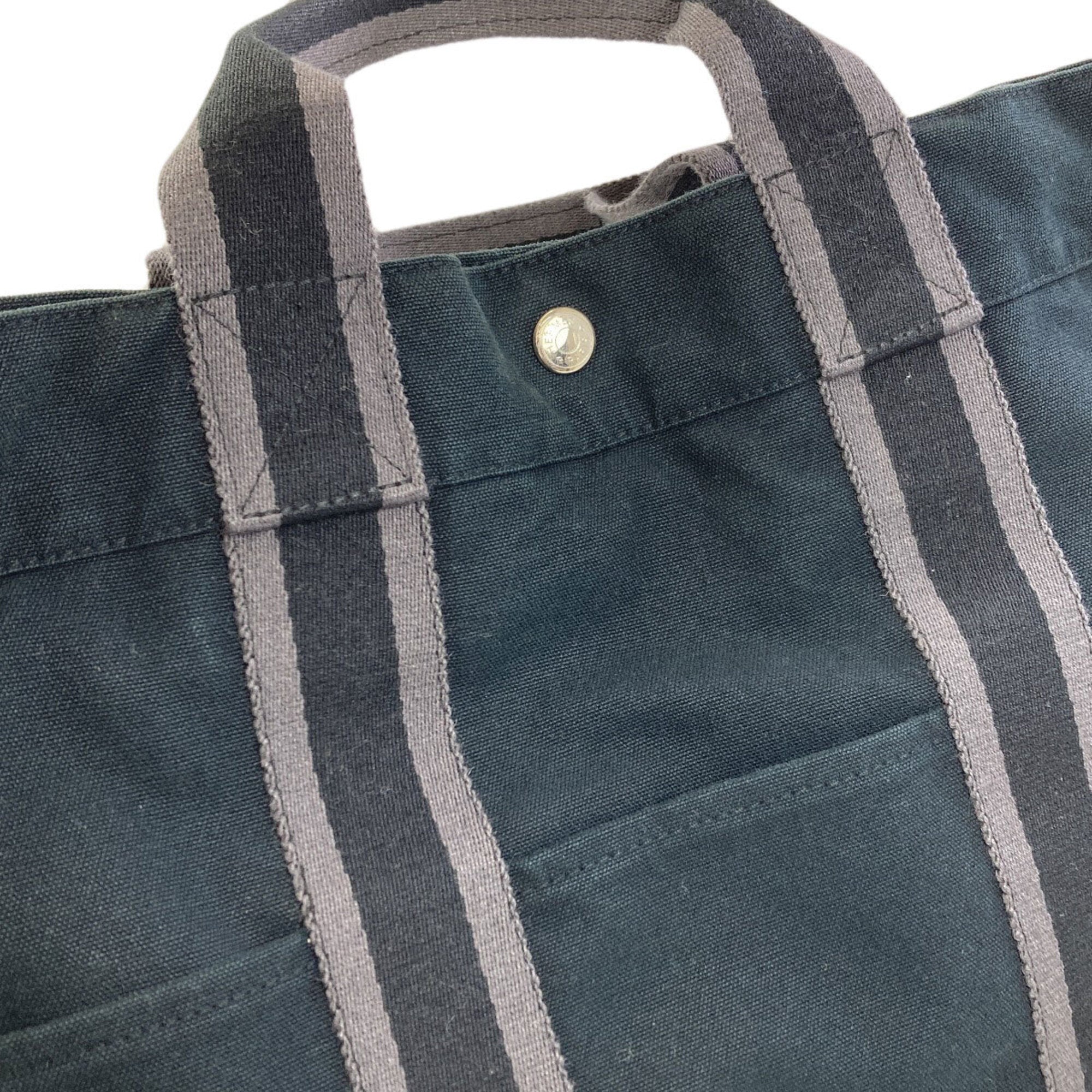 Hermes Black Canvas Handbag (Pre-Owned)