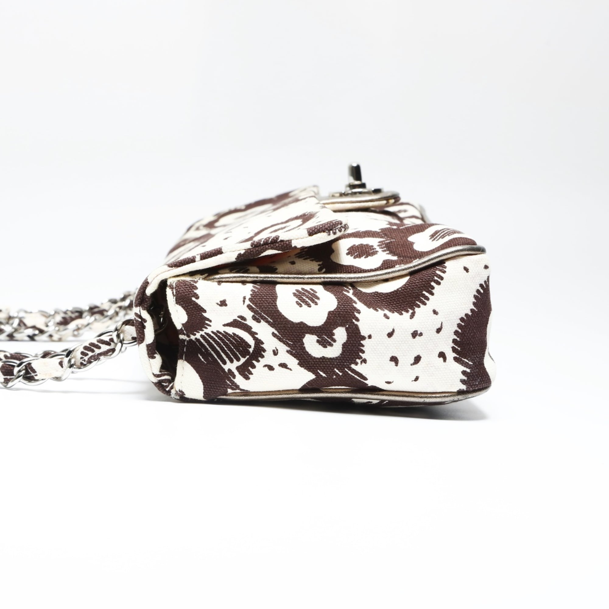 Chanel Beige Brown Shoulder Bag (Pre-Owned)