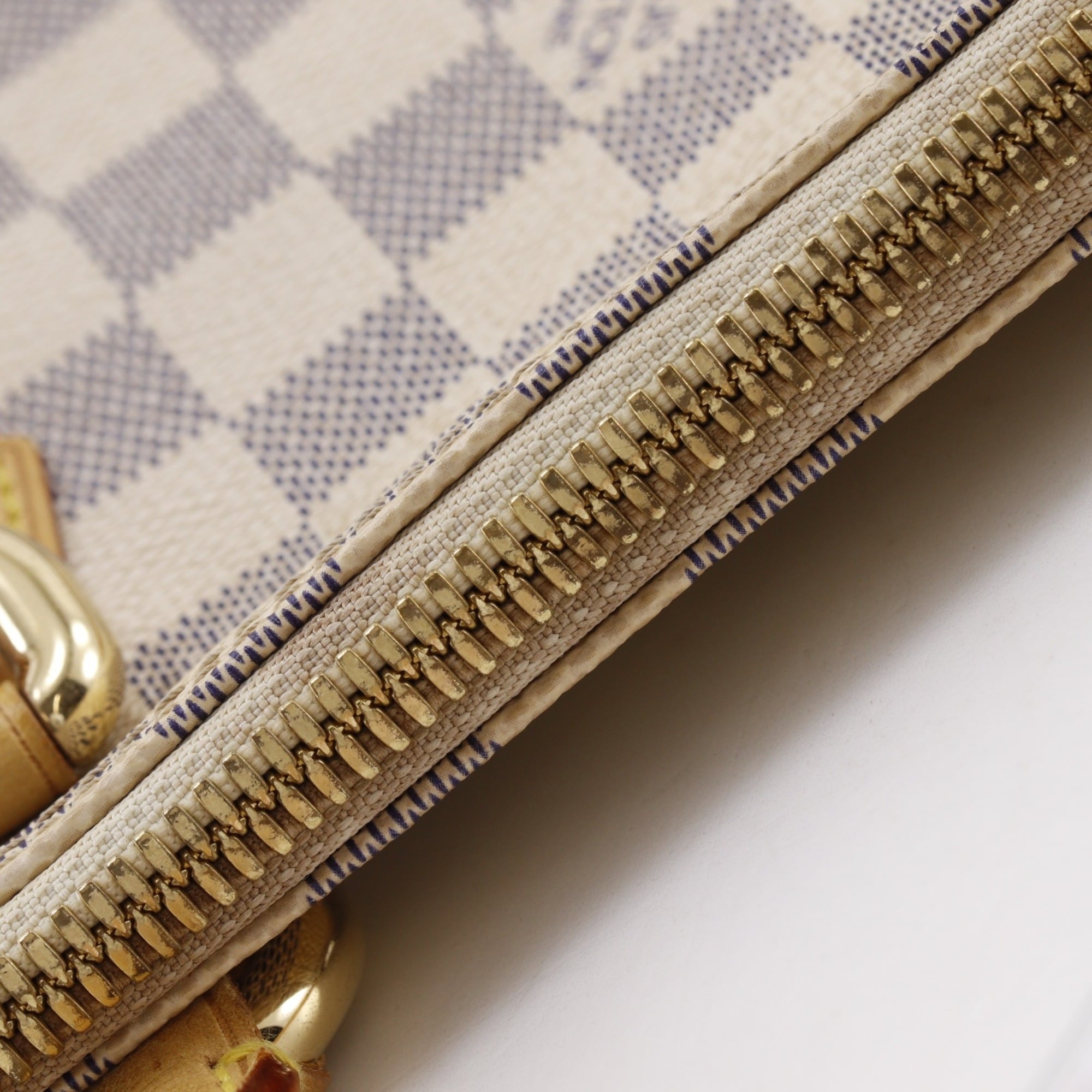 Louis Vuitton White Damier Azur Tote Bag (Pre-Owned)