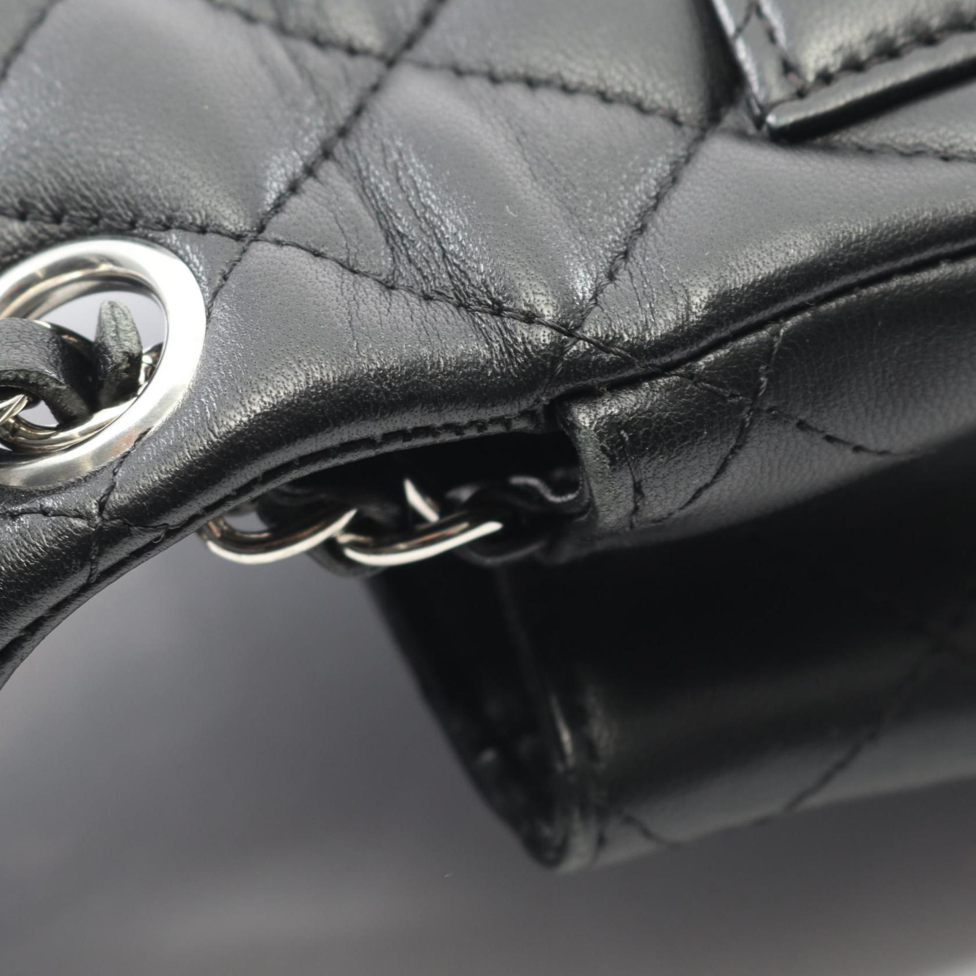 Chanel Black Leather Handbag Shoulder Bag (Pre-Owned)
