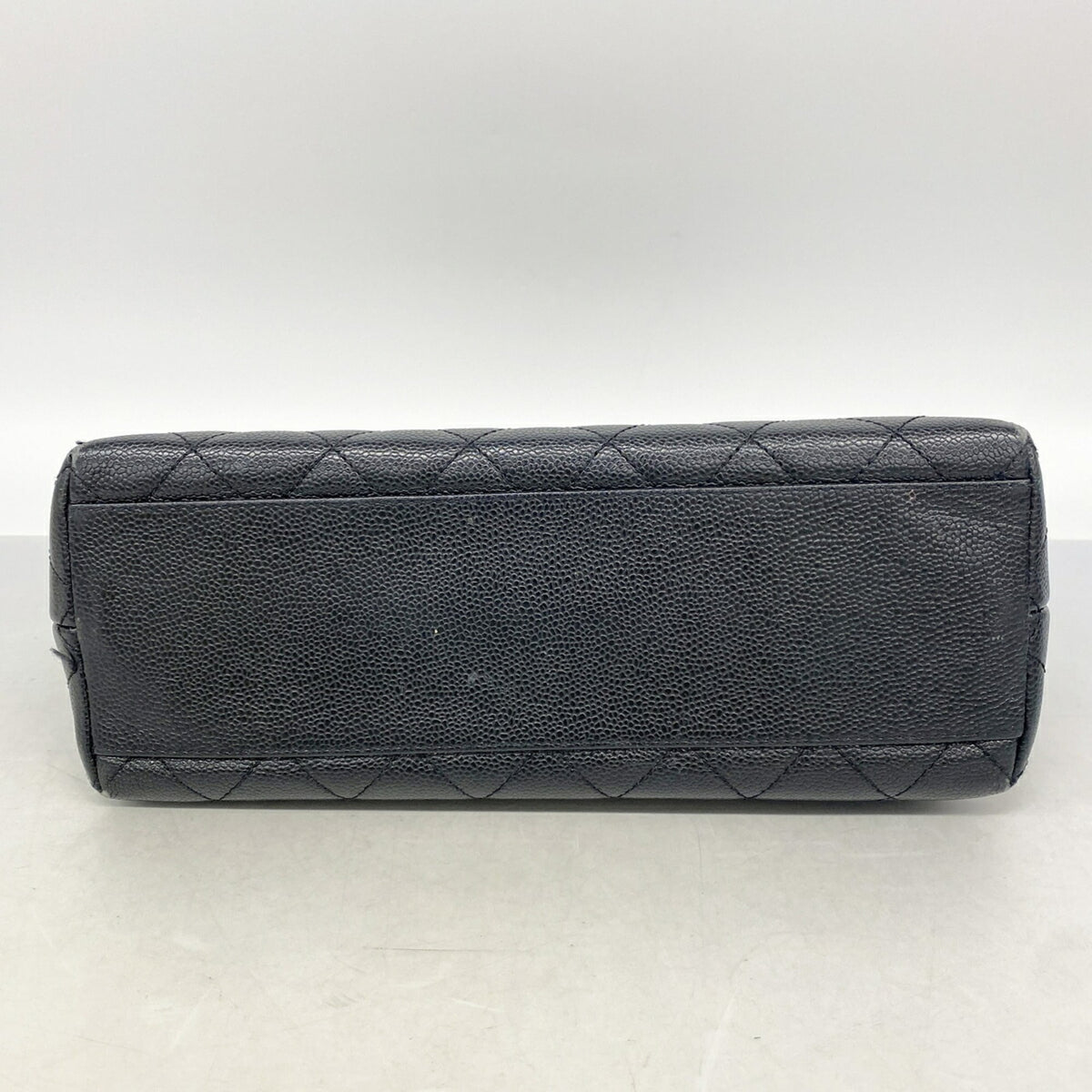 Chanel Black Grained Calfskin Handbag (Pre-Owned)