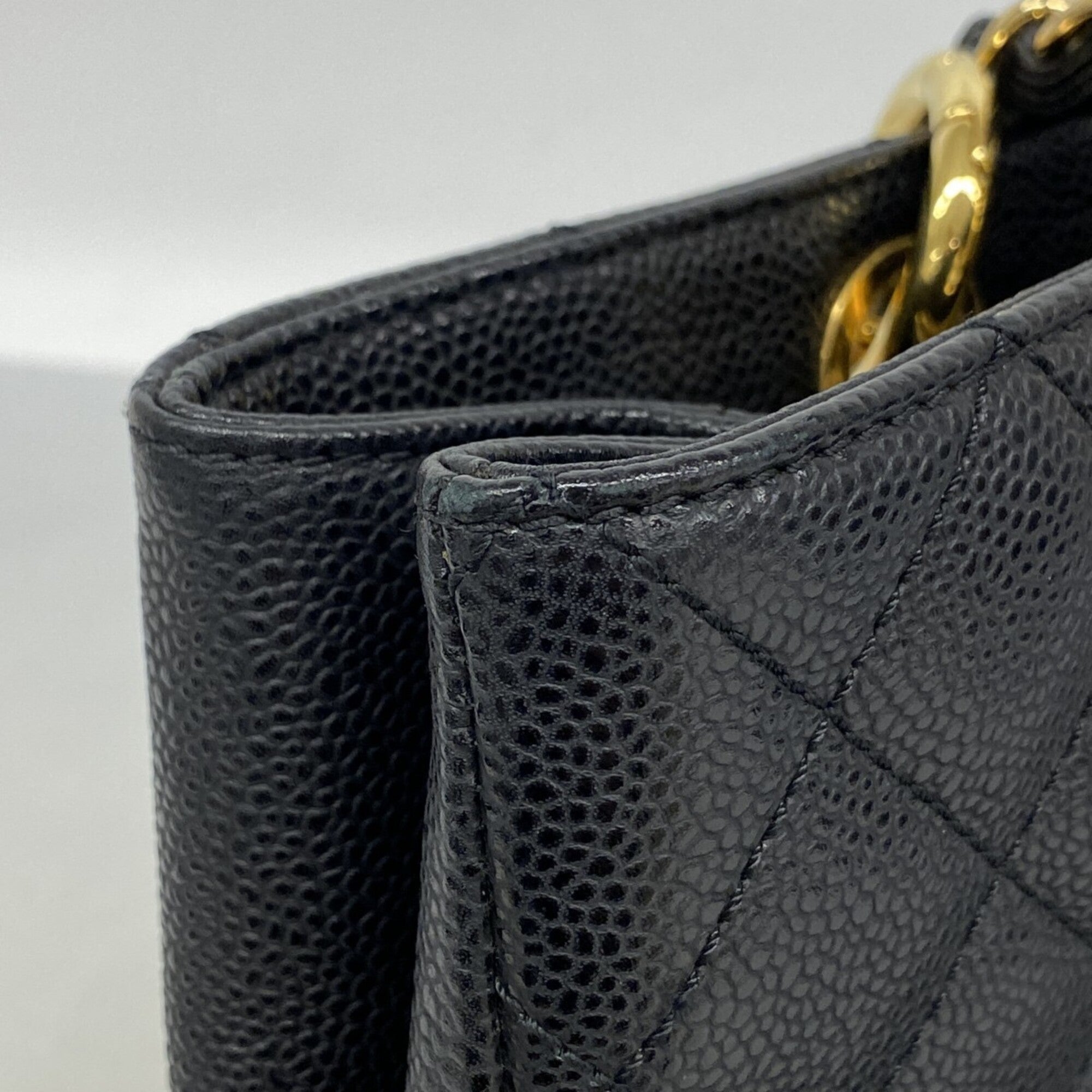 Chanel Black Grained Calfskin Tote Bag (Pre-Owned)