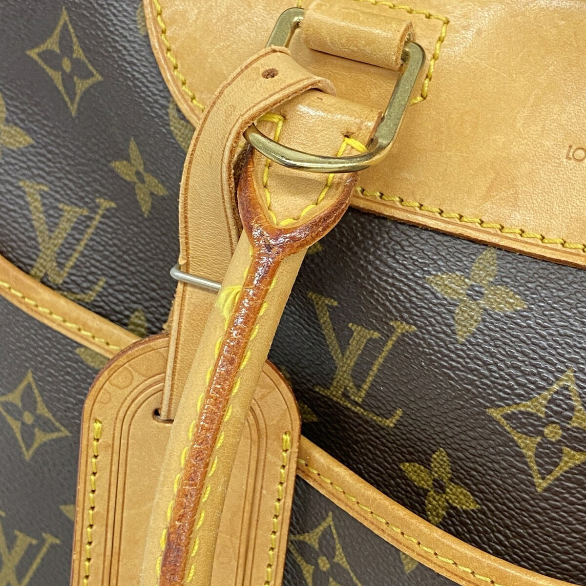 Louis Vuitton Brown Handbag (Pre-Owned)