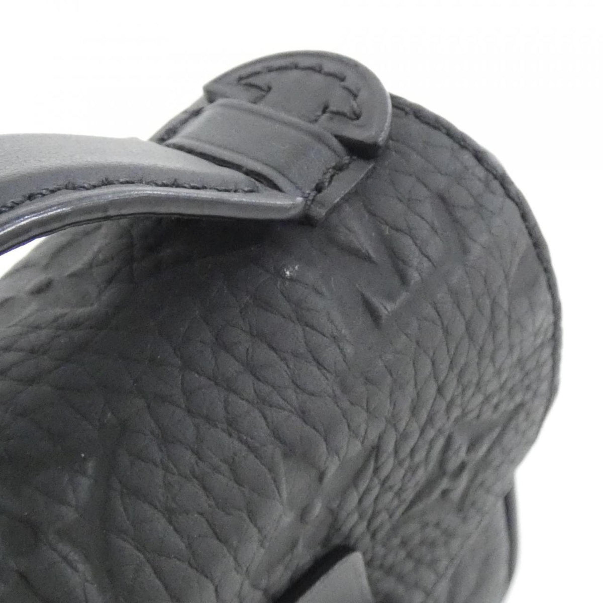 Louis Vuitton Taurillon Black Leather Shoulder Bag (Pre-Owned)