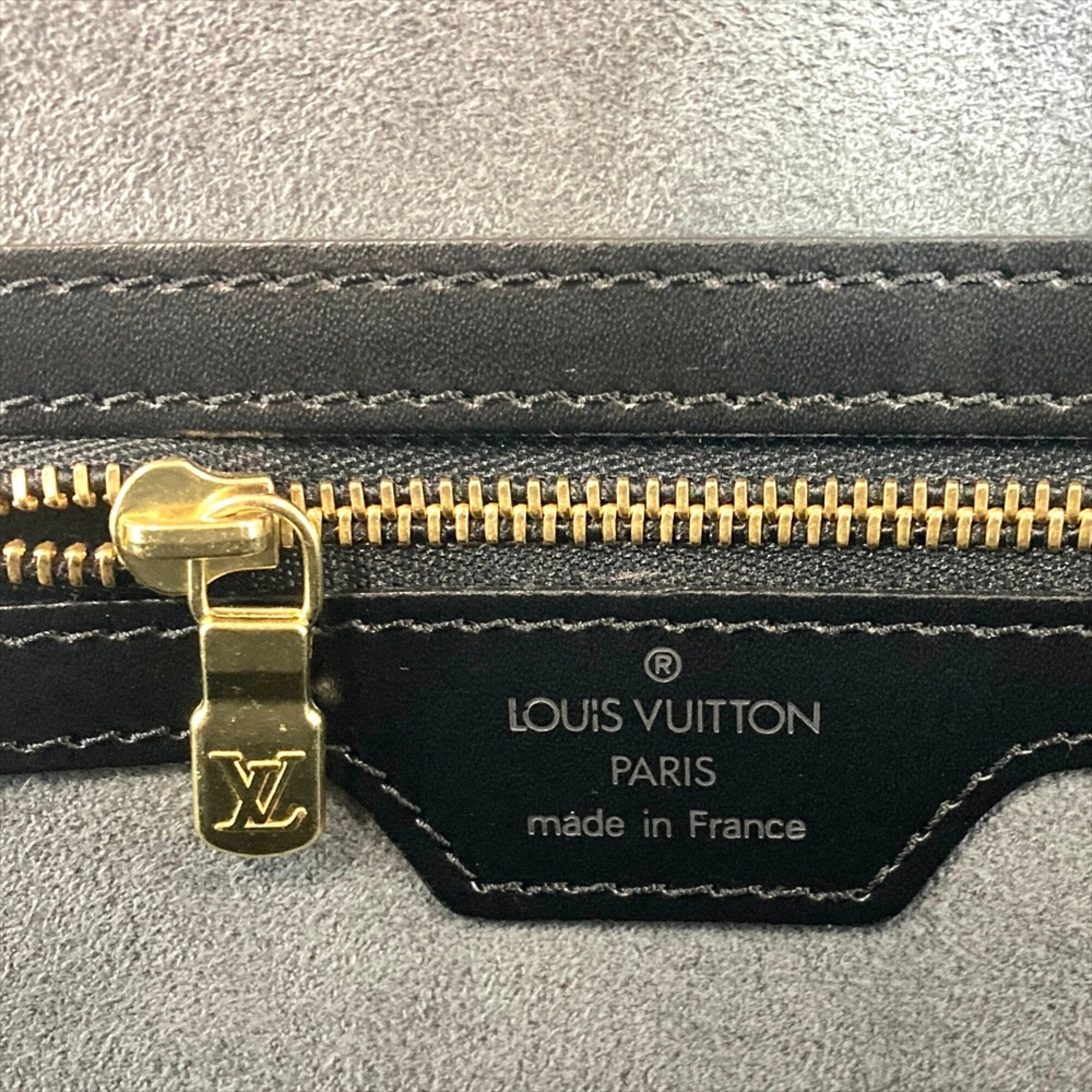 Louis Vuitton Black Noir Epi Leather Shoulder Bag Tote Bag (Pre-Owned)