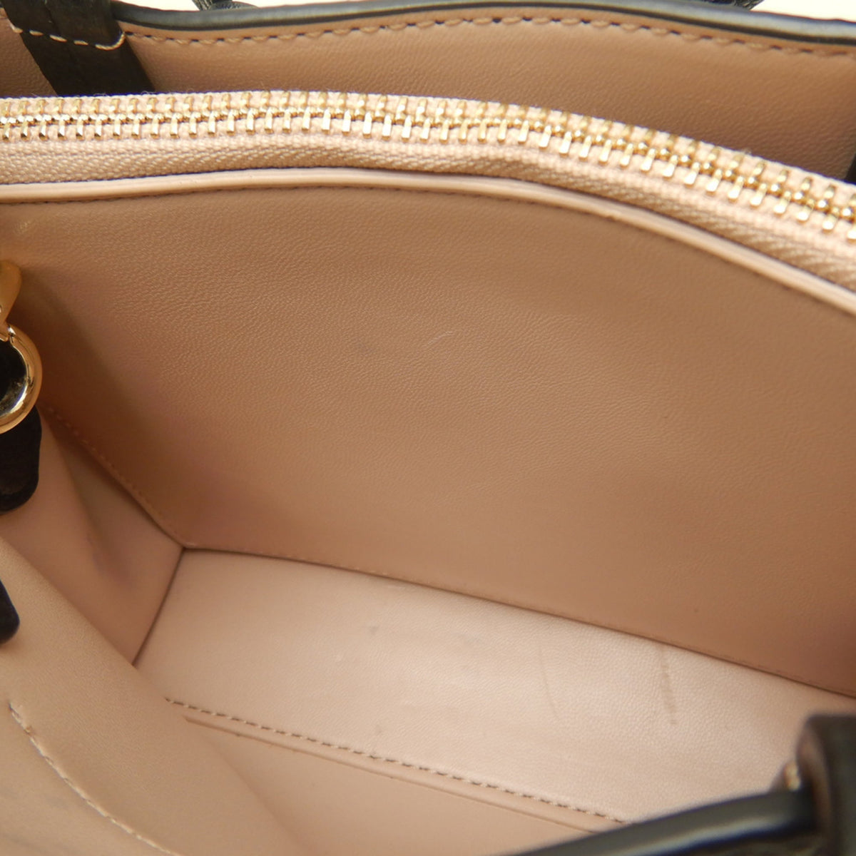 Kate Spade Black Leather Handbag (Pre-Owned)