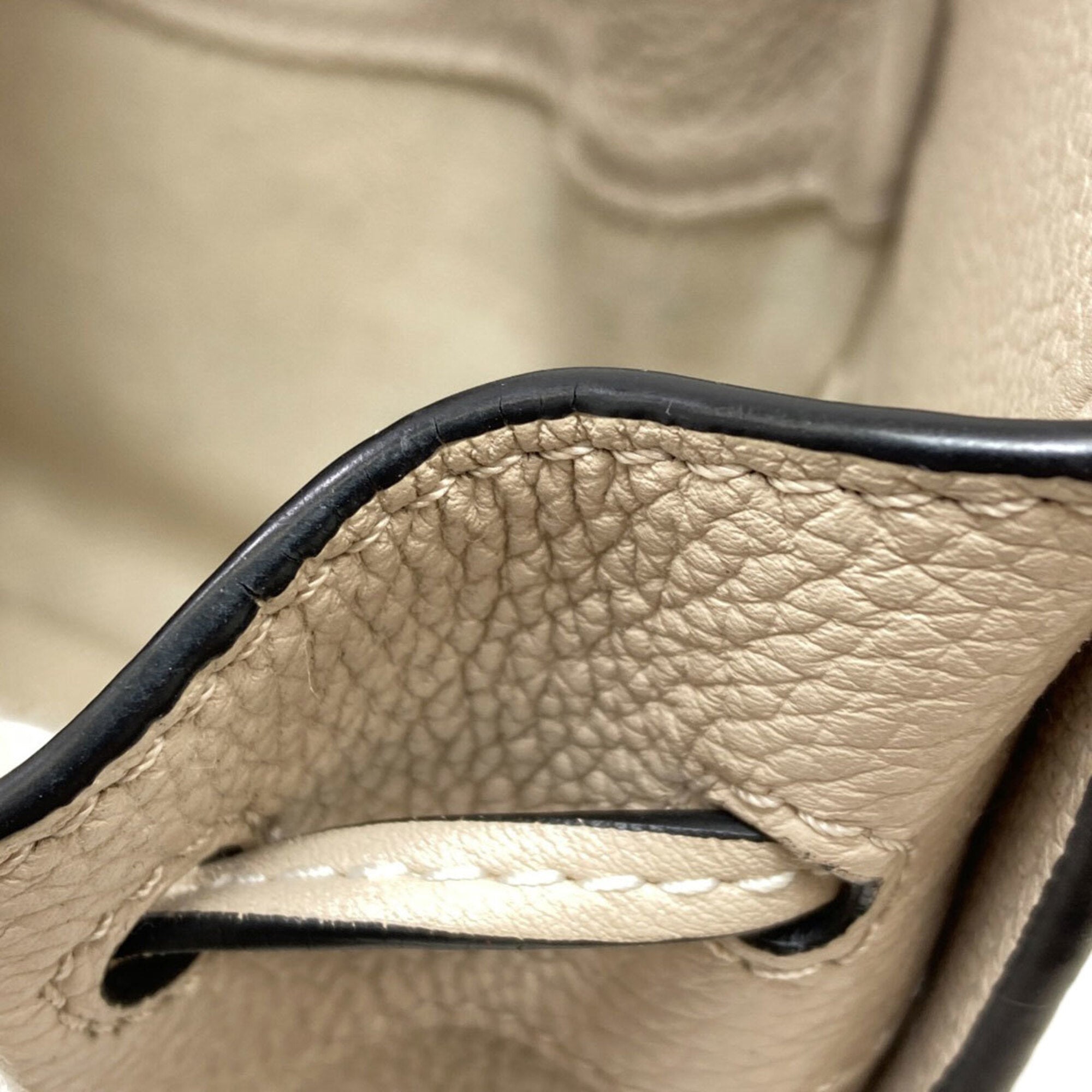 Loewe Beige Leather Handbag (Pre-Owned)