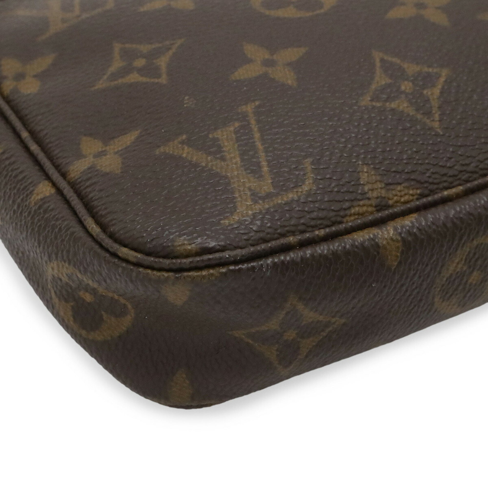 Louis Vuitton Monogram Brown Monogram Handbag Pochette (Pre-Owned)