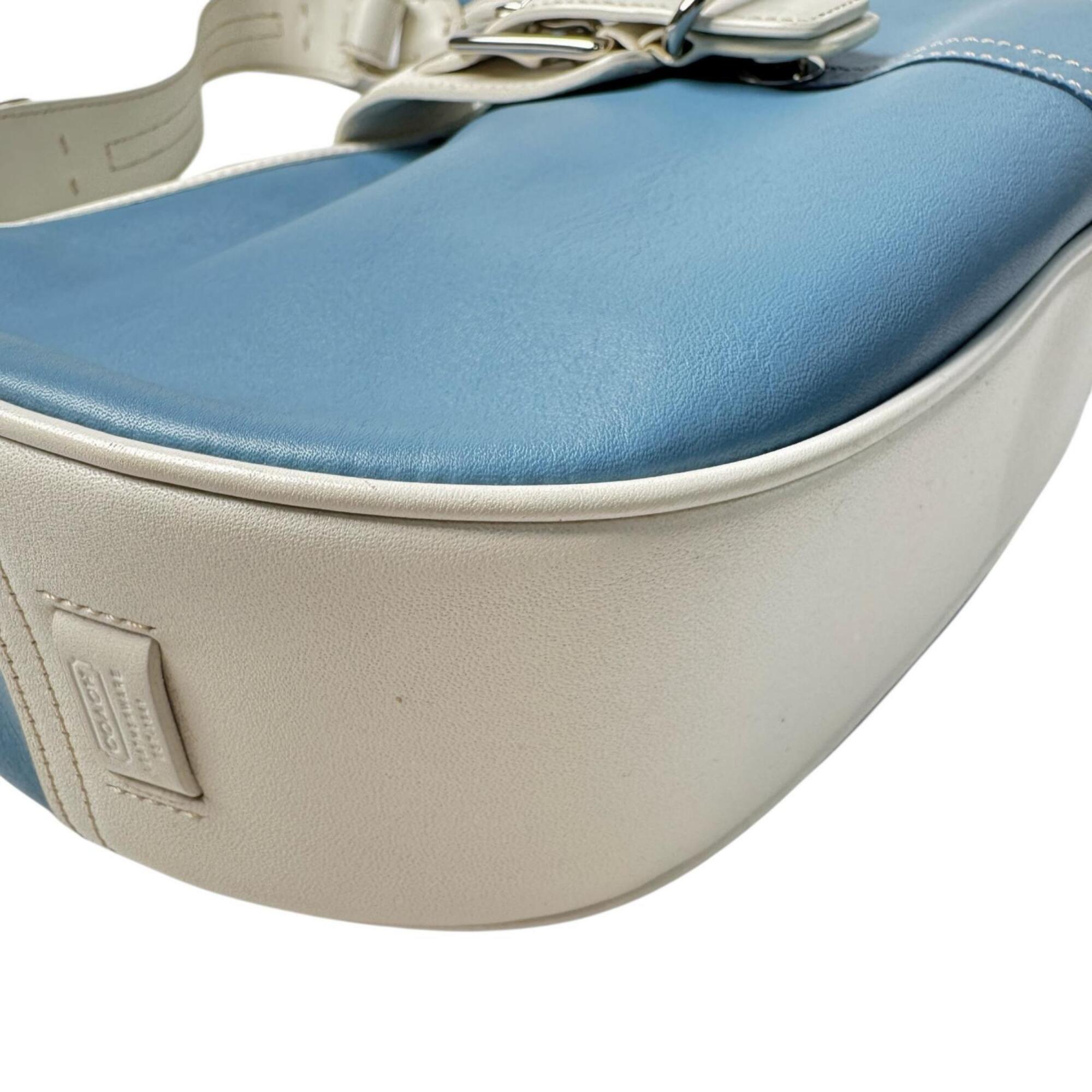 Coach Light Blue Leather Shoulder Bag (Pre-Owned)