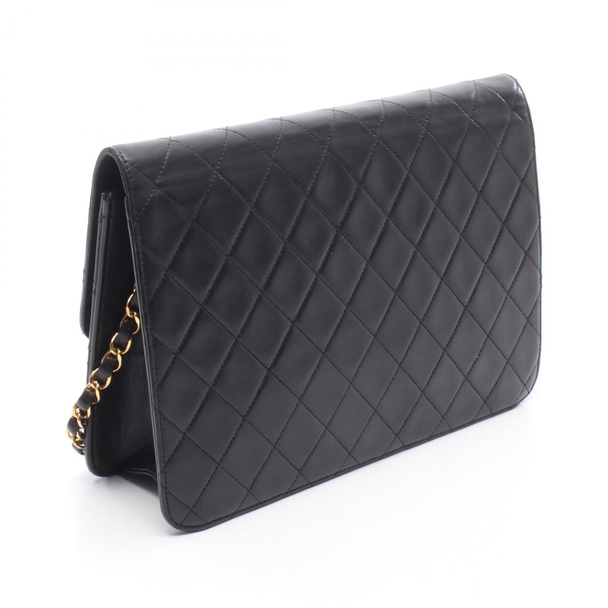 Chanel Matelasse Black Handbag Shoulder Bag (Pre-Owned)
