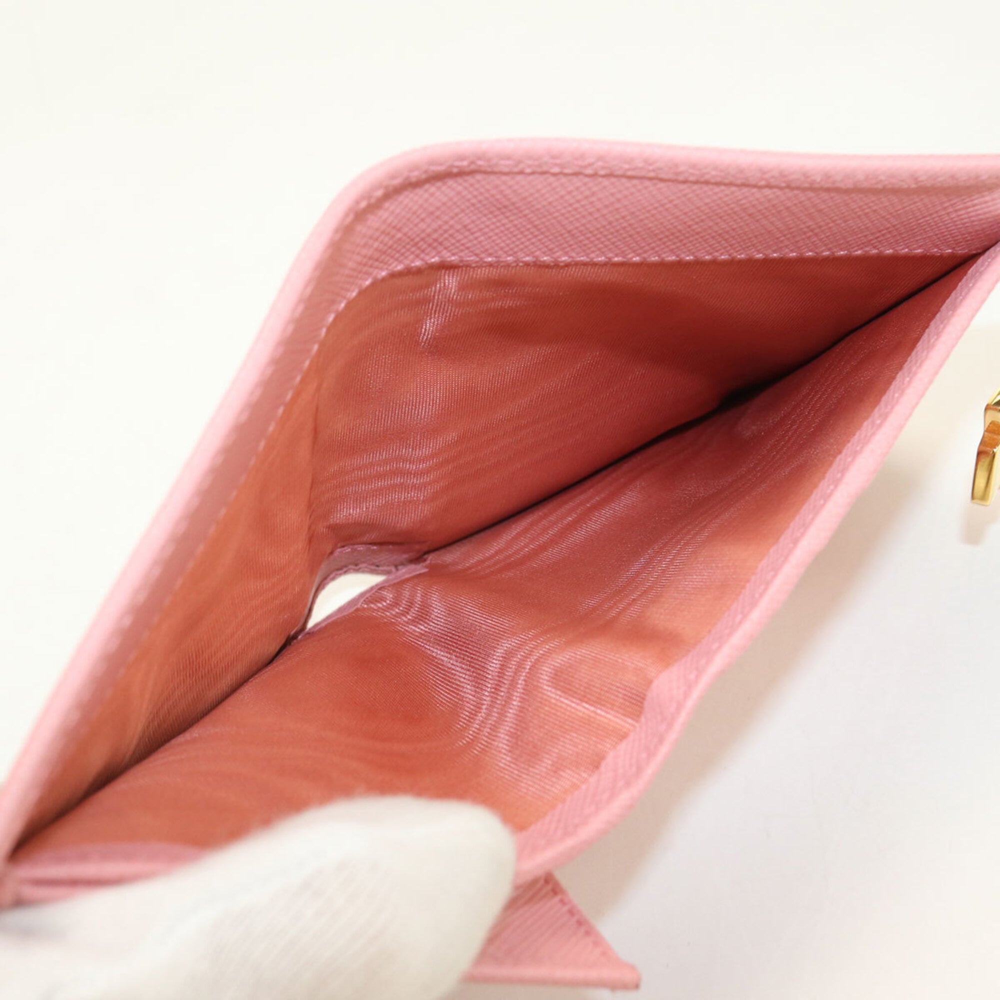 Prada Pink Leather Wallet (Bi-Fold) (Pre-Owned)