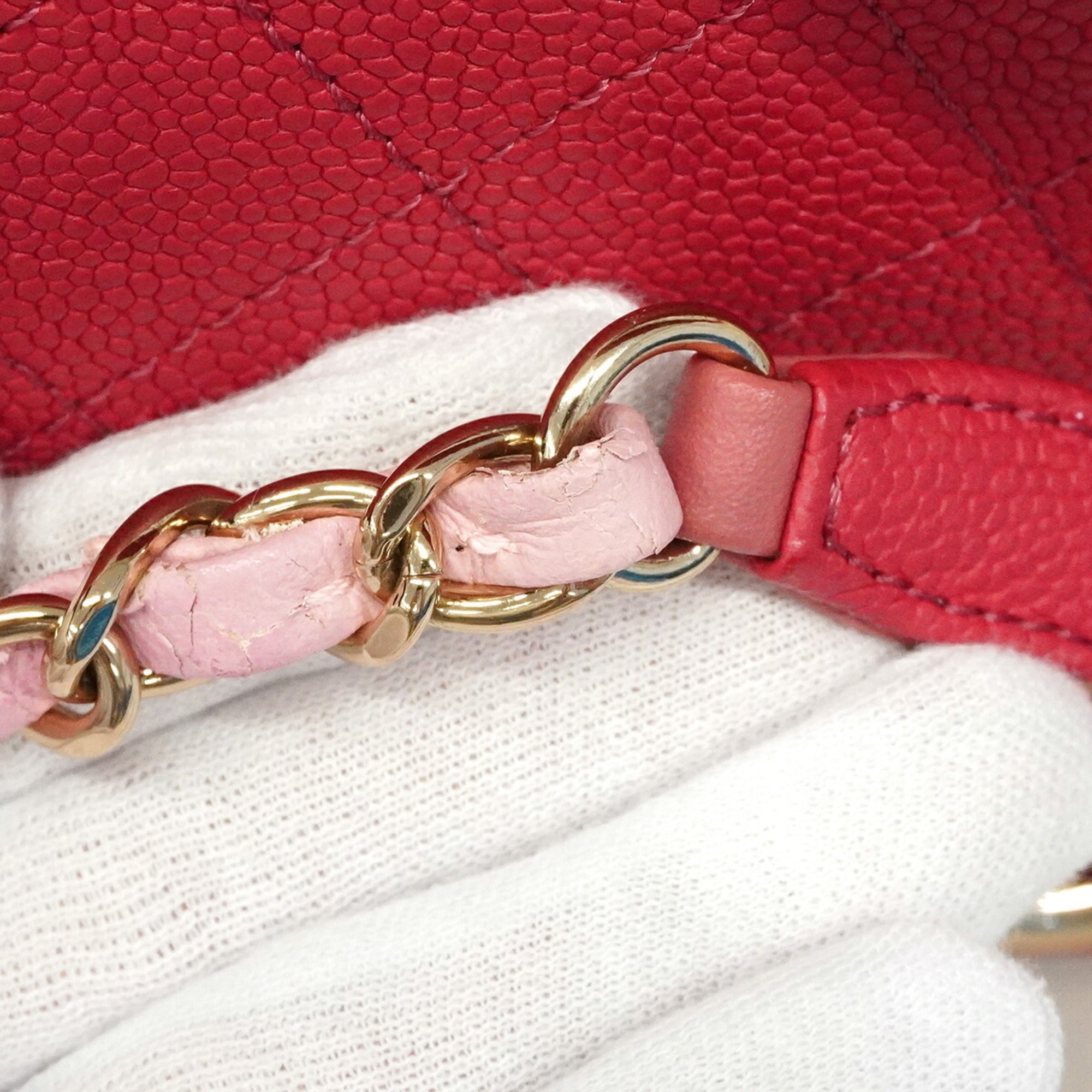 Chanel Pink Grained Calfskin Handbag (Pre-Owned)