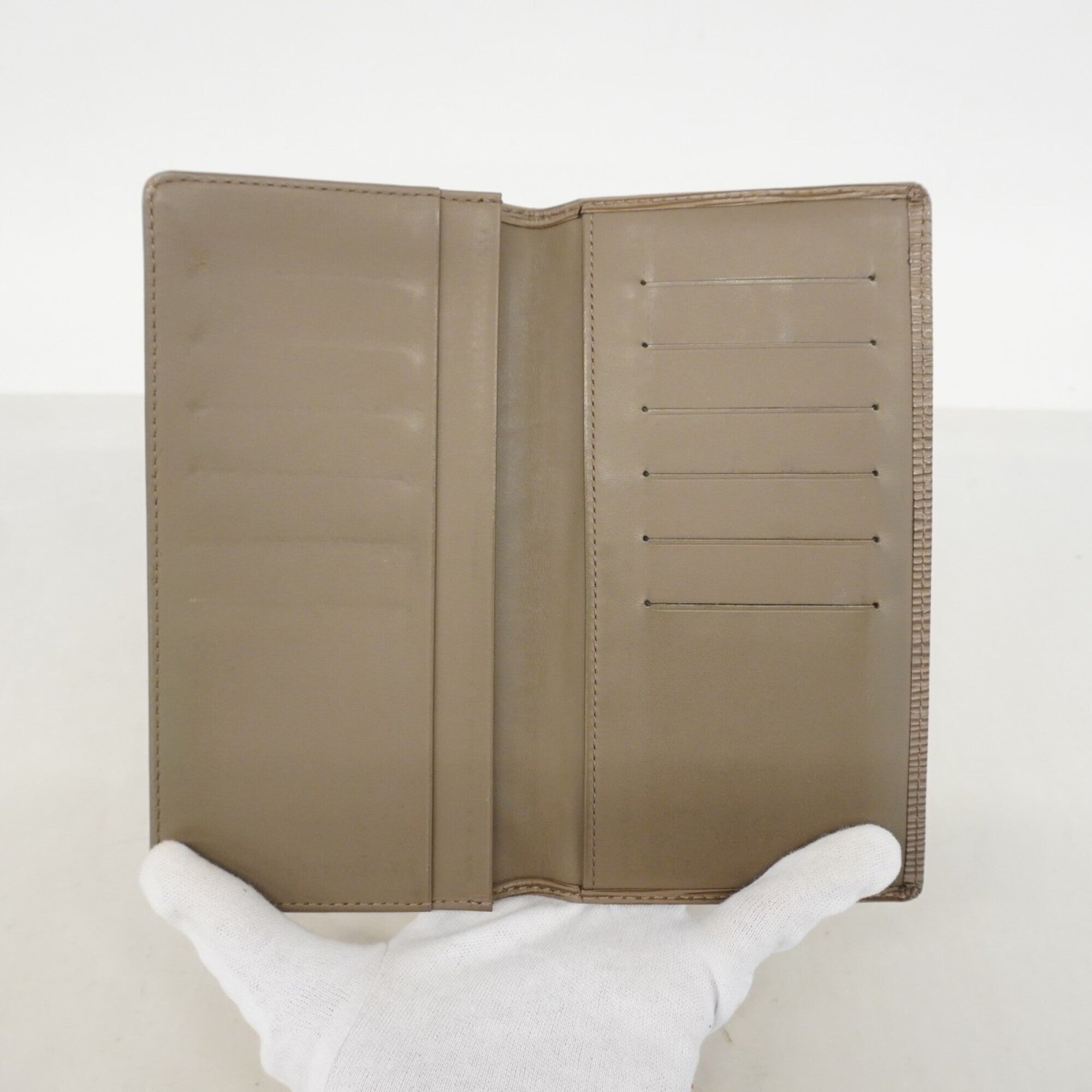 Louis Vuitton Brown Long Bill Wallet (Bi-Fold) (Pre-Owned)