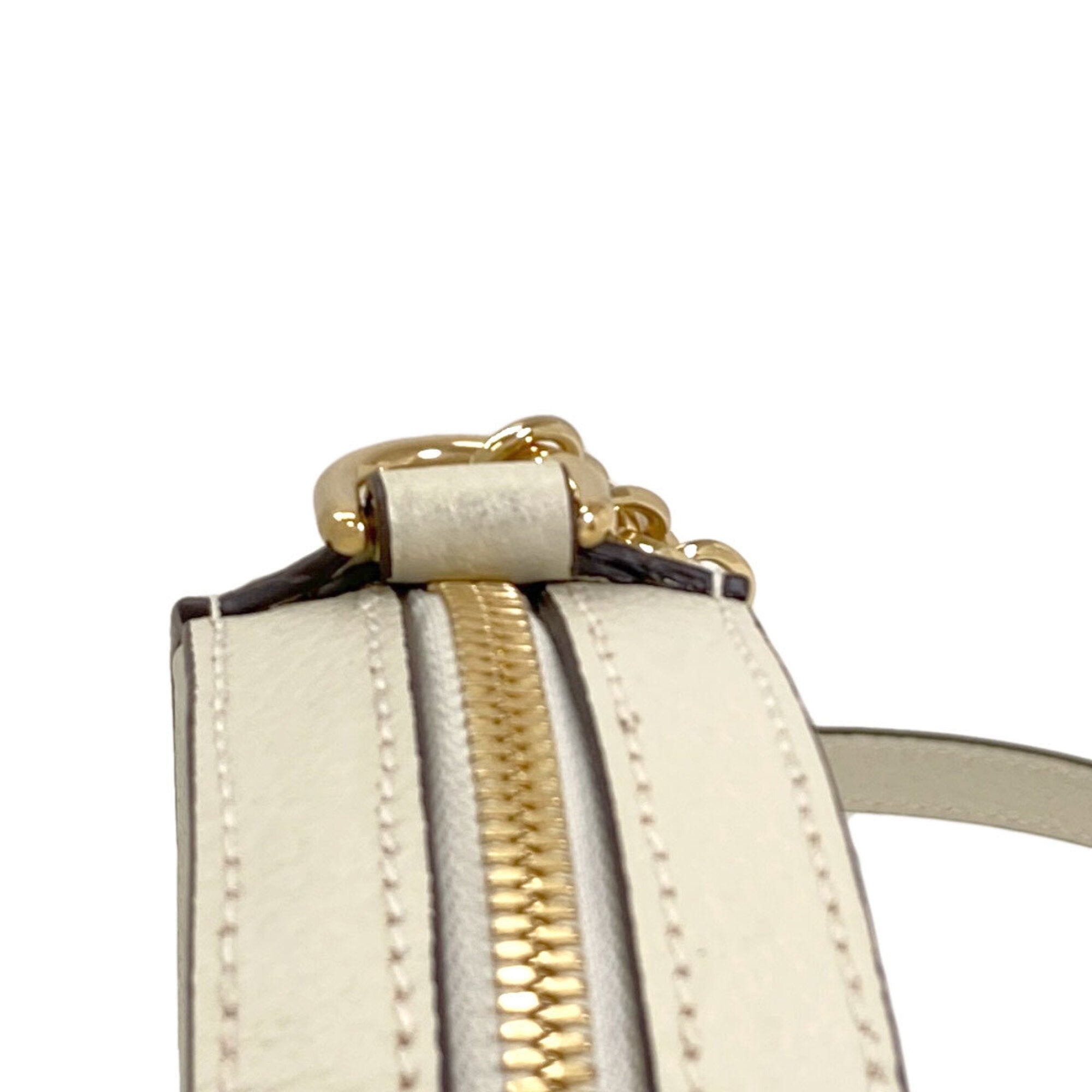 Gucci White Leather Shoulder Bag (Pre-Owned)