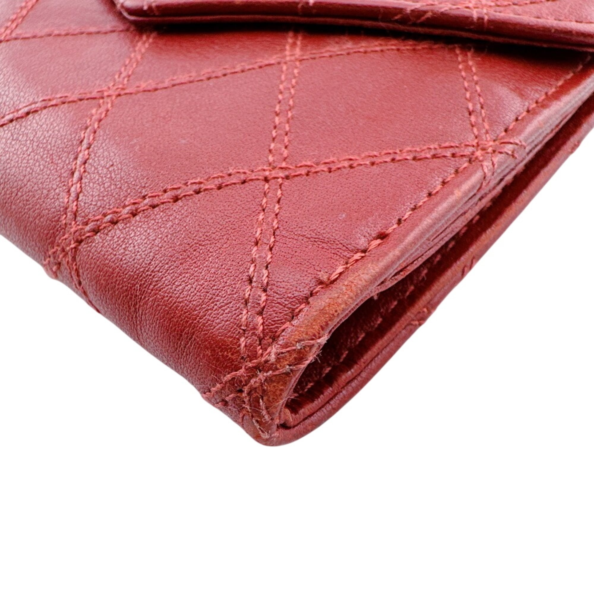Chanel Red Color Leather Wallet (Bi-Fold) (Pre-Owned)