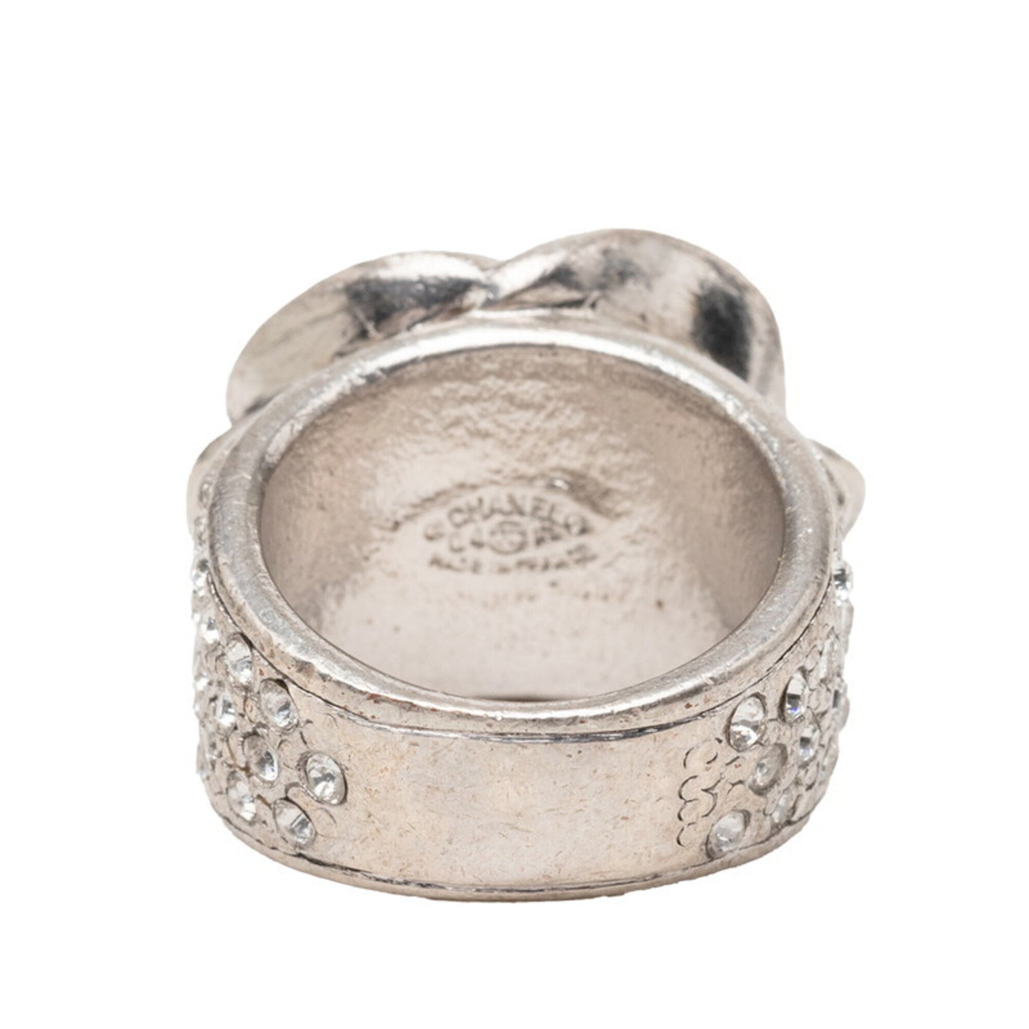 Chanel Silver Black Enamel Metal Band Ring (Pre-Owned)
