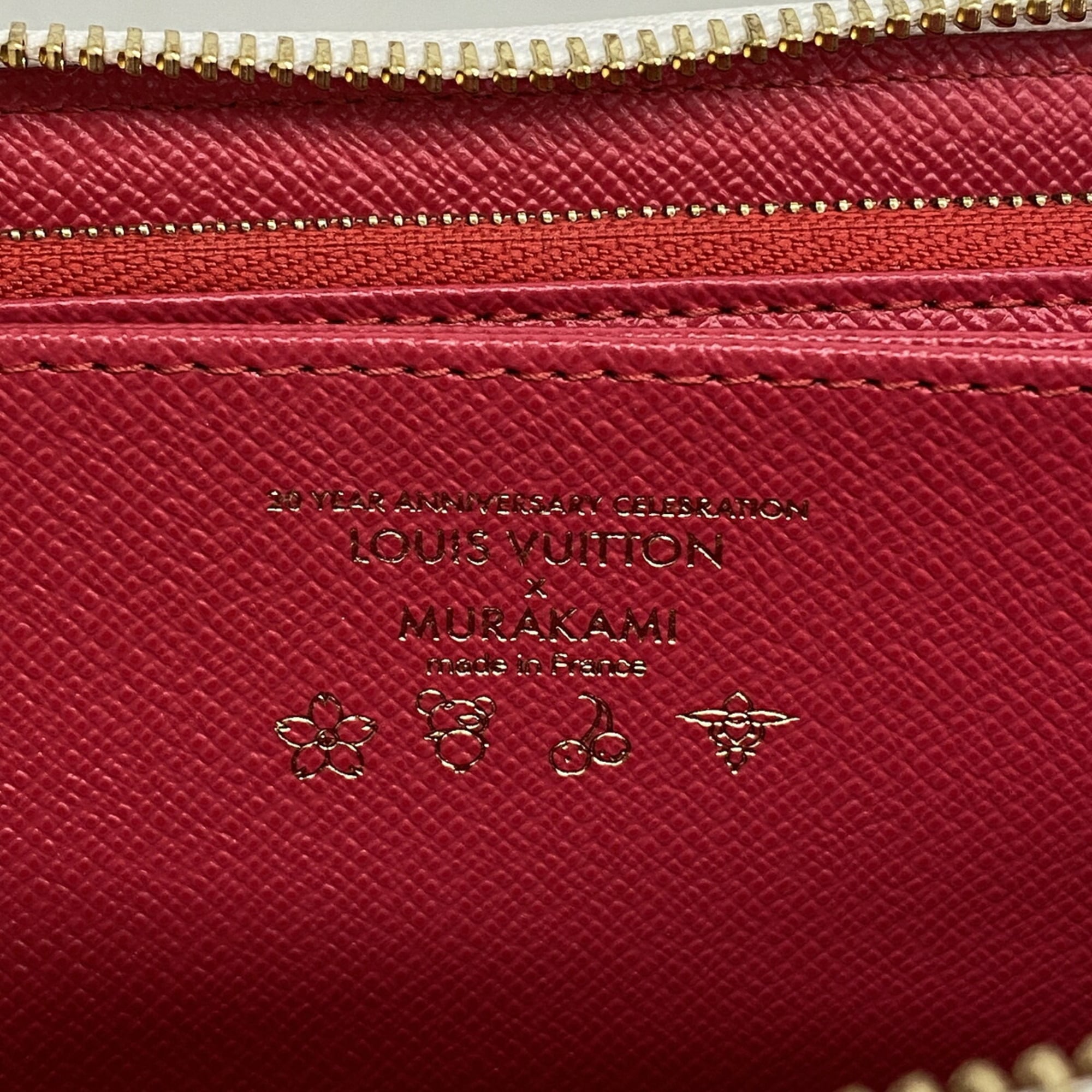 Louis Vuitton Blanc Long Wallet (Bi-Fold) (Pre-Owned)
