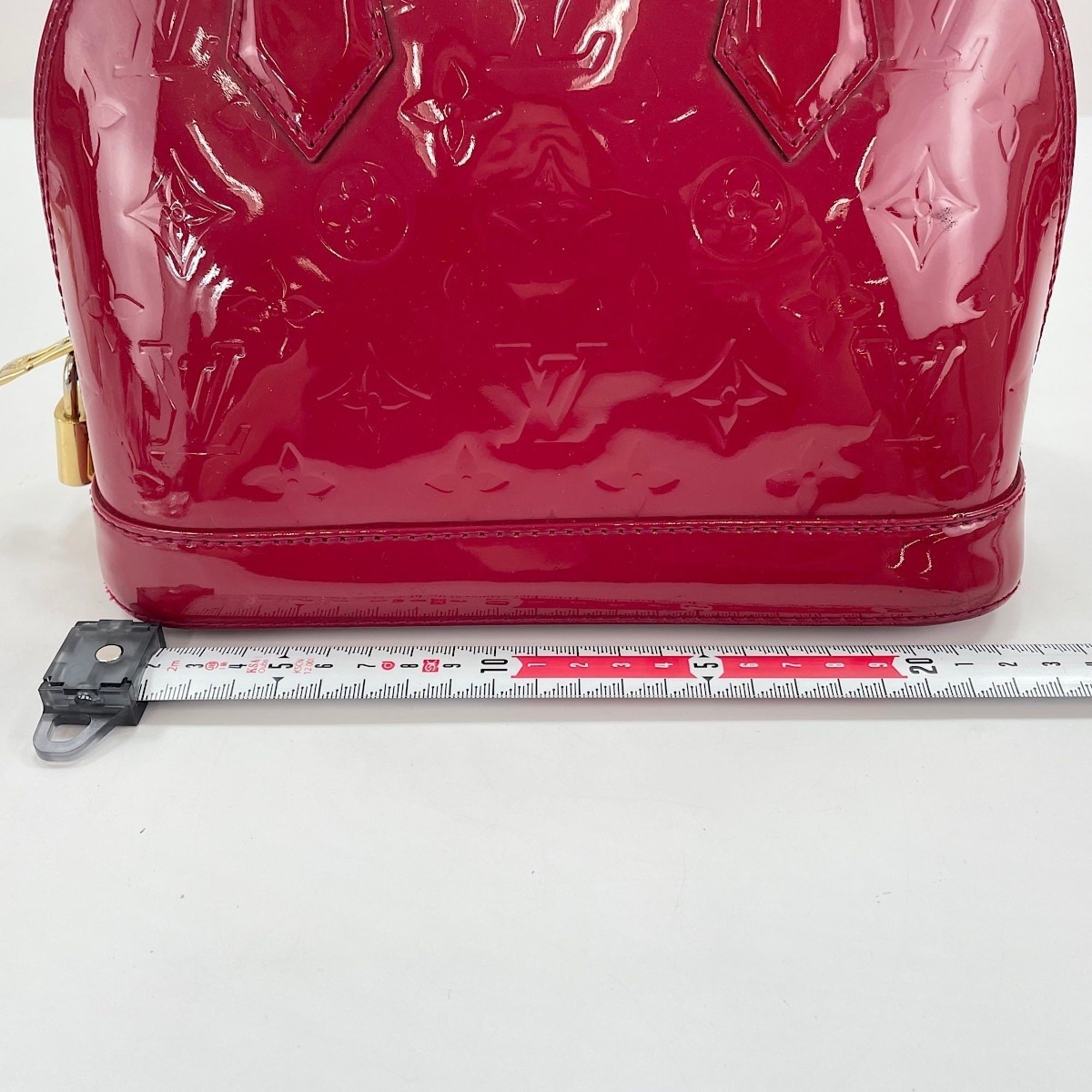 Louis Vuitton Red Color Handbag (Pre-Owned)