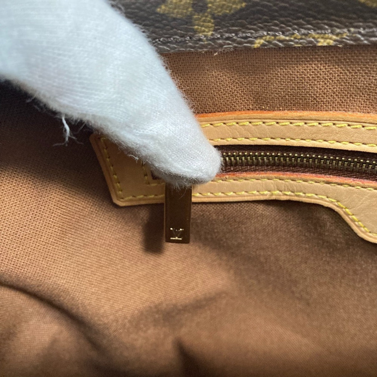 Louis Vuitton Brown Tote Bag (Pre-Owned)