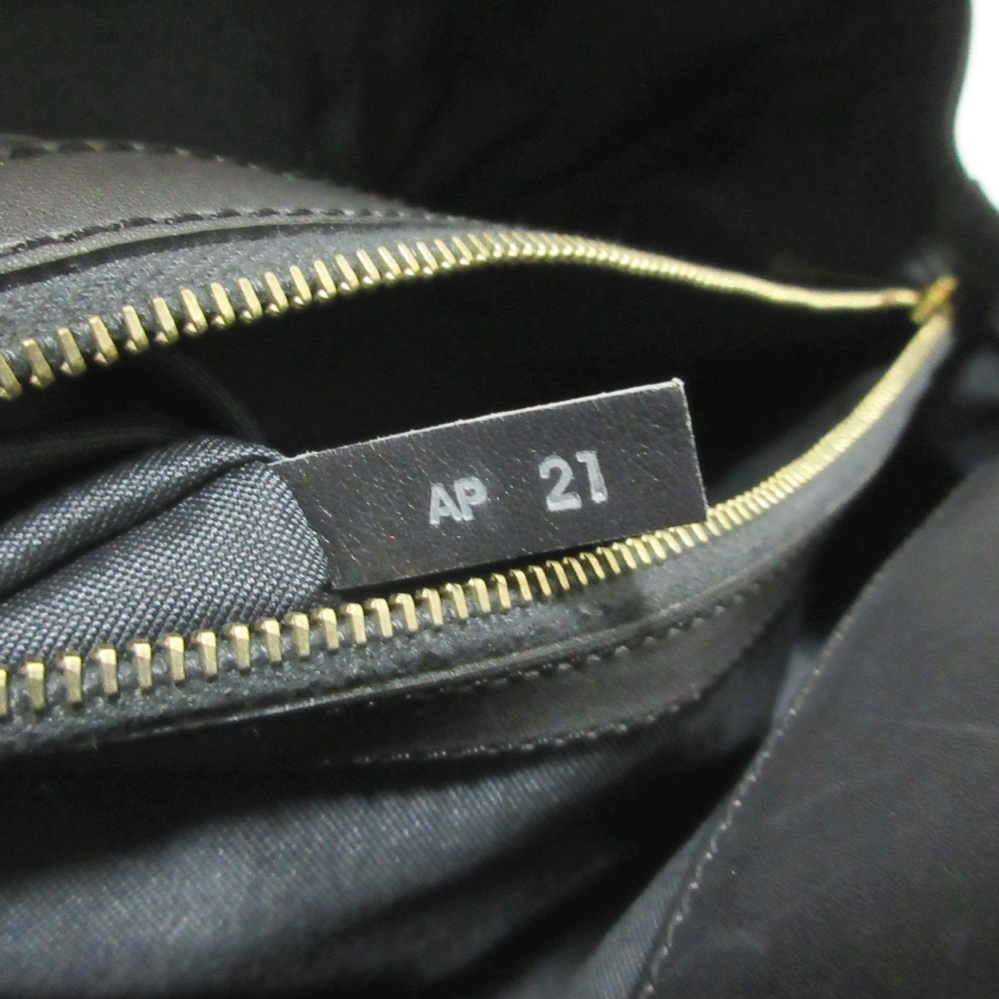 Tod's Gray Leather Handbag (Pre-Owned)