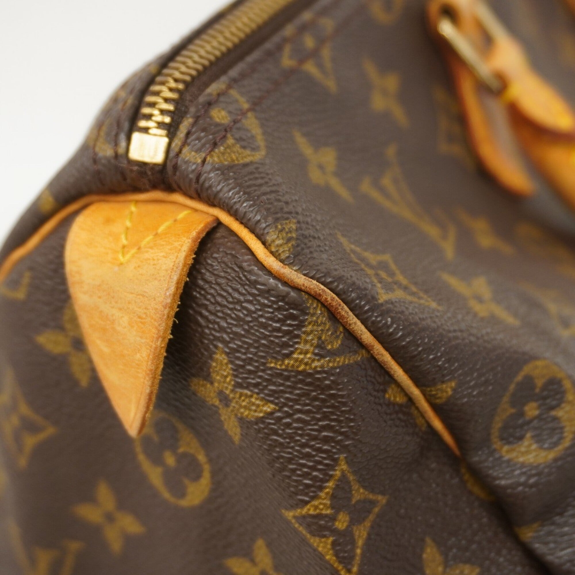 Louis Vuitton Brown Handbag (Pre-Owned)