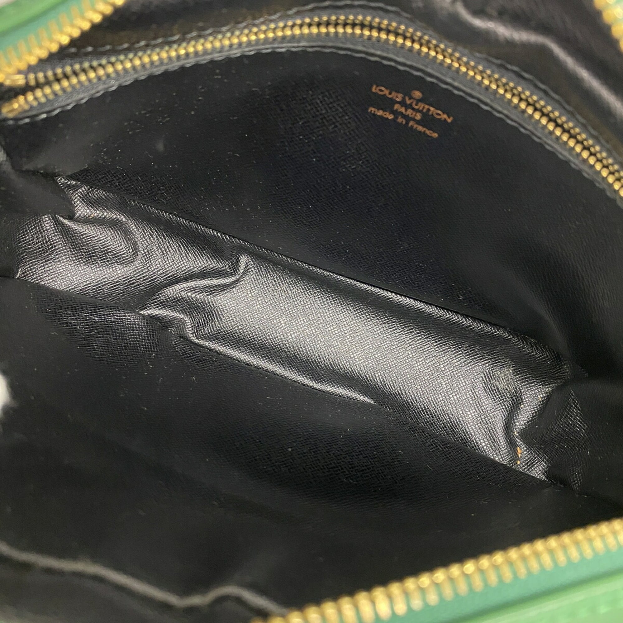 Louis Vuitton Borneo Green Shoulder Bag (Pre-Owned)