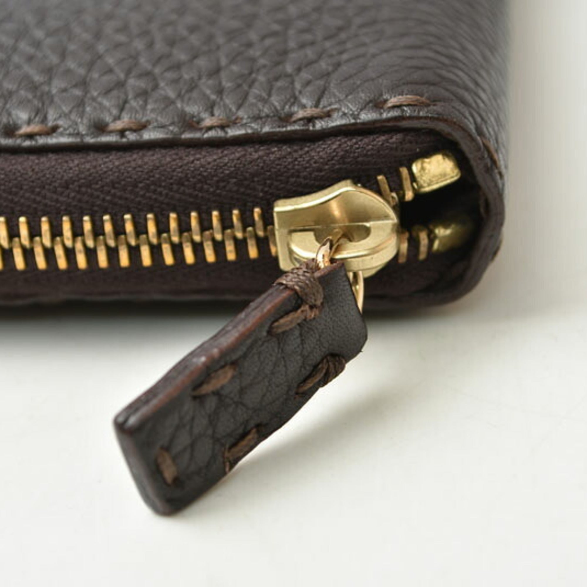 Fendi Dark Brown Leather Coin Purse/Coin Case (Pre-Owned)