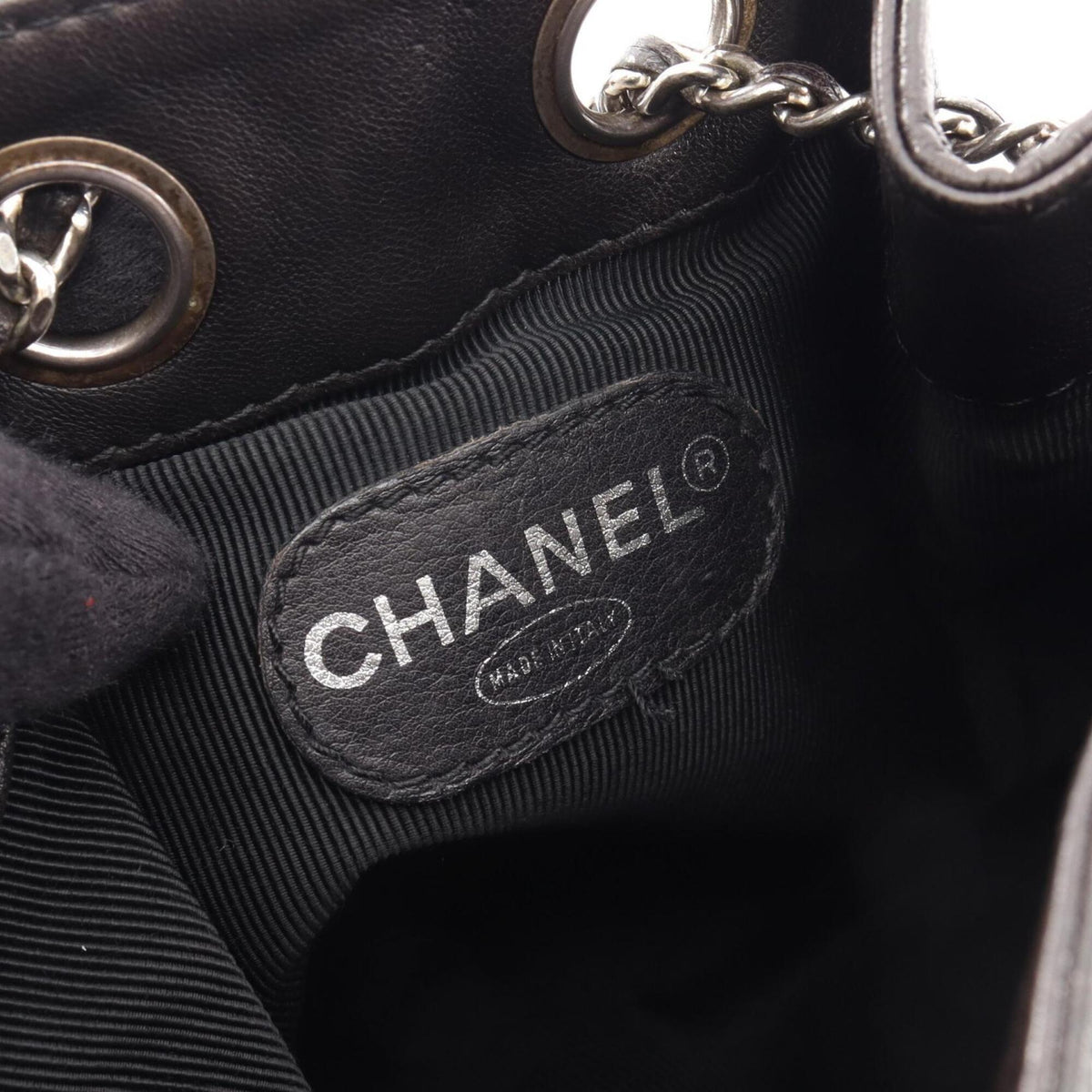 Chanel Black Leather Backpack Handbag (Pre-Owned)