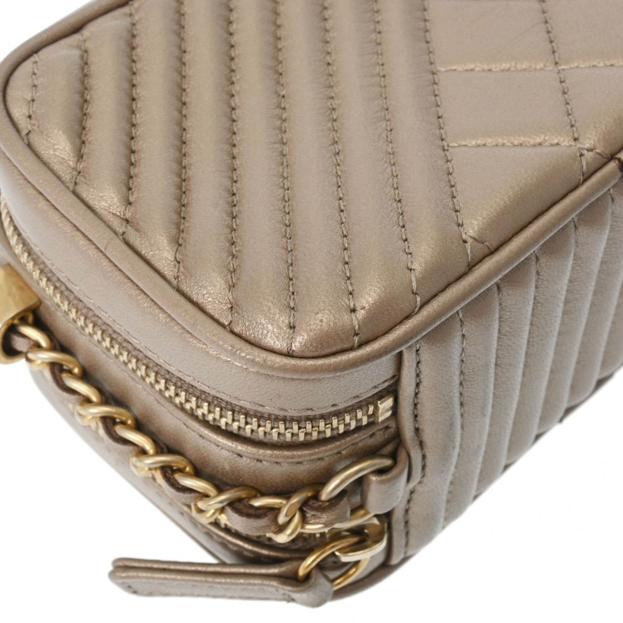 Chanel Bronze Leather Shoulder Bag (Pre-Owned)