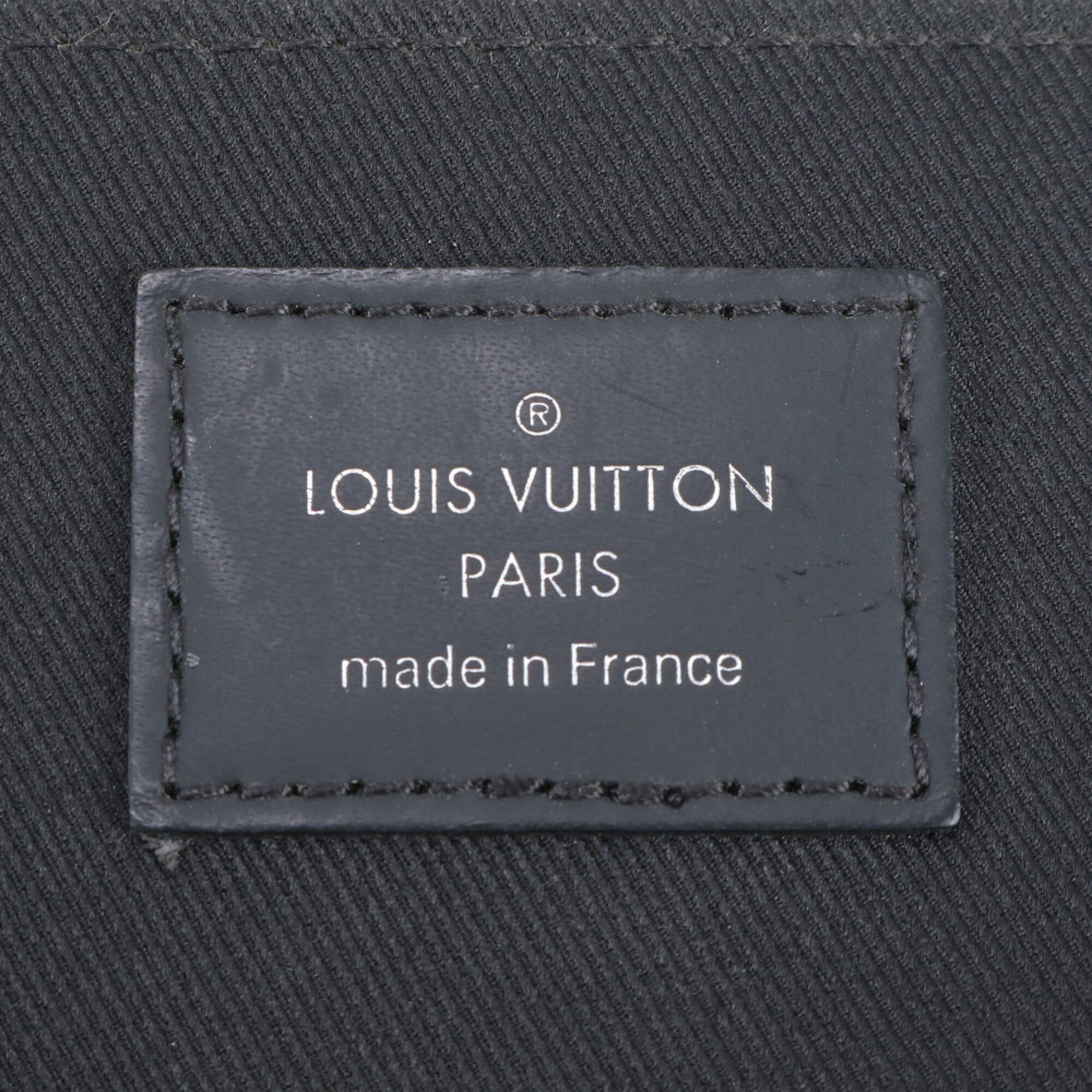 Louis Vuitton Navy Leather Pochette (Pre-Owned)