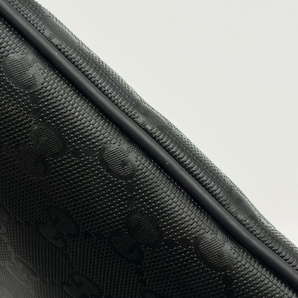Gucci Black Pvc Coated Canvas Leather Shoulder Bag (Pre-Owned)