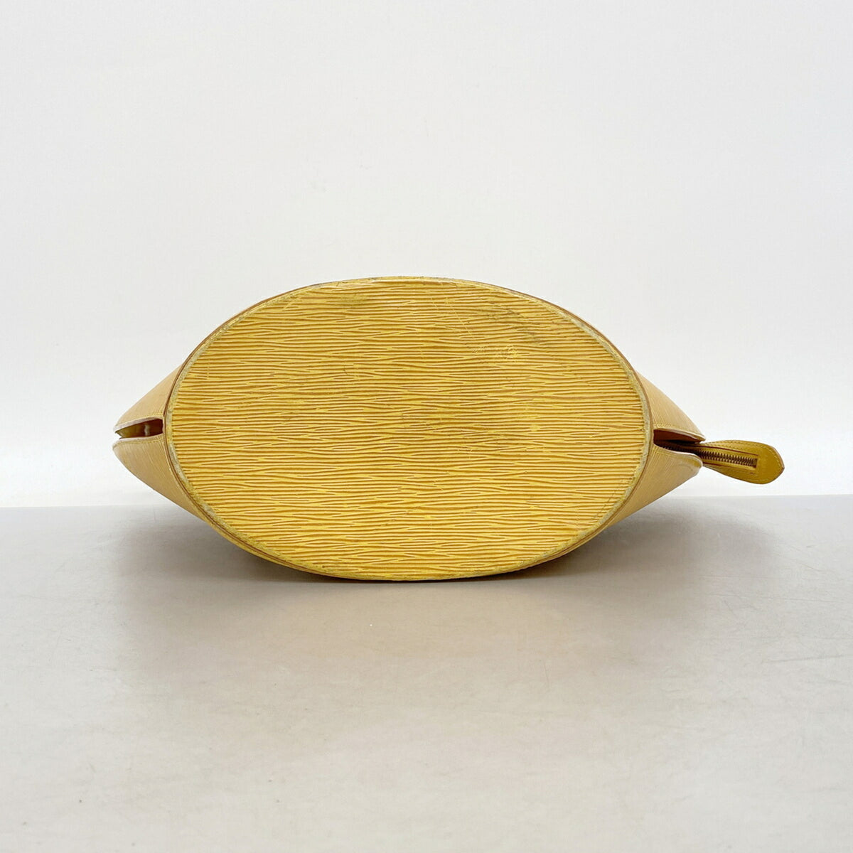 Louis Vuitton Jaune Shoulder Bag (Pre-Owned)