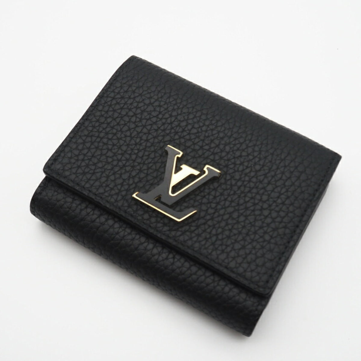 Louis Vuitton Taurillon Black Leather Wallet (Bi-Fold) (Pre-Owned)