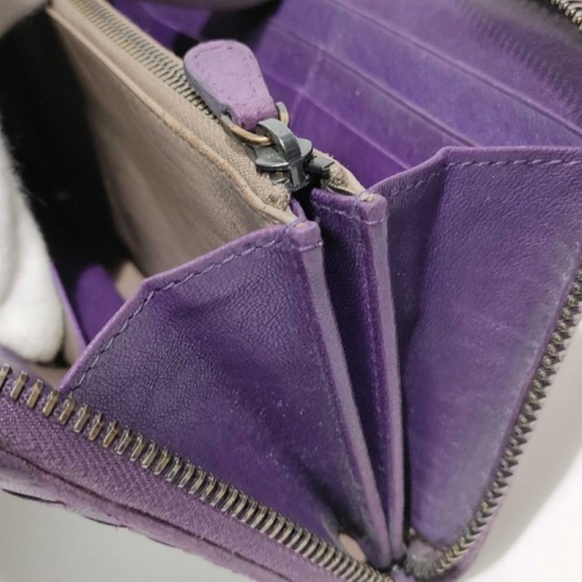 Bottega Veneta Intrecciato Purple Leather Long Wallet (Bi-Fold) (Pre-Owned)