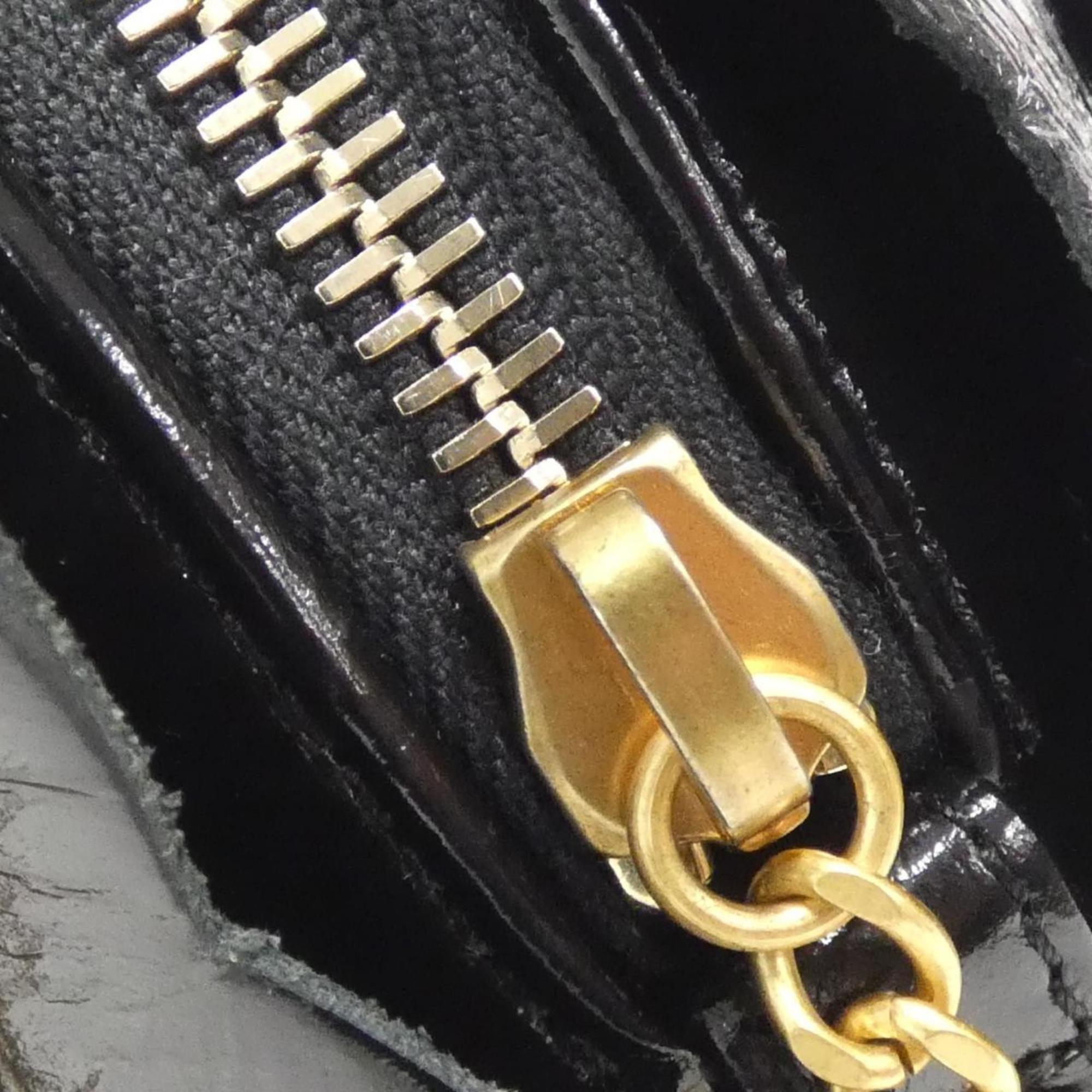 Chanel Black Leather Shoulder Bag (Pre-Owned)