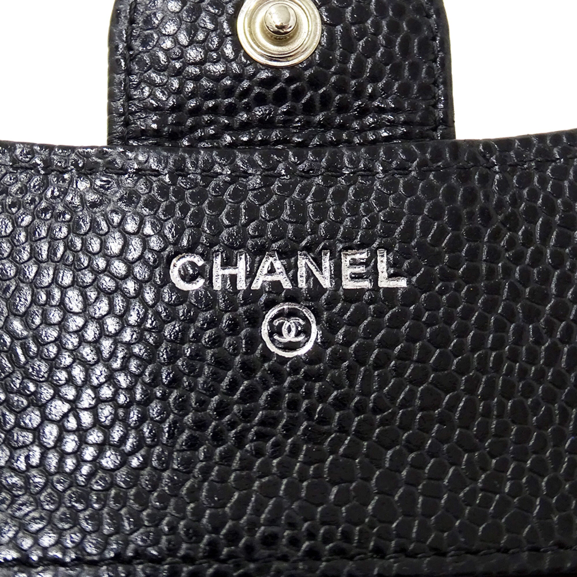 Chanel Black Grained Calfskin Wallet (Bi-Fold) (Pre-Owned)