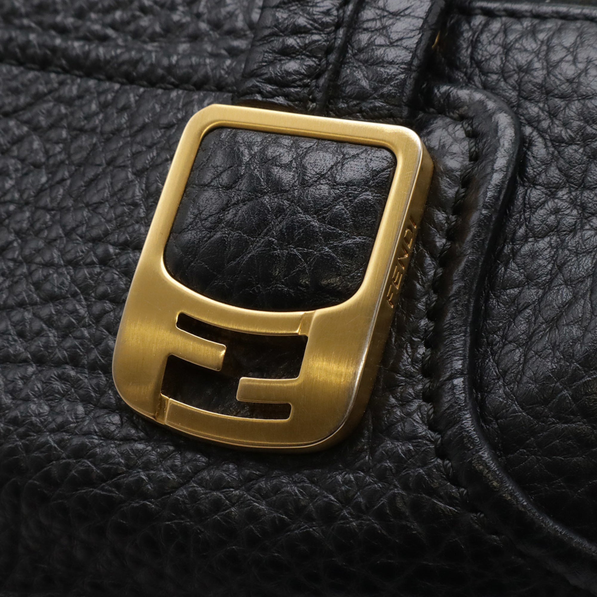 Fendi Black Leather Handbag Tote Bag (Pre-Owned)