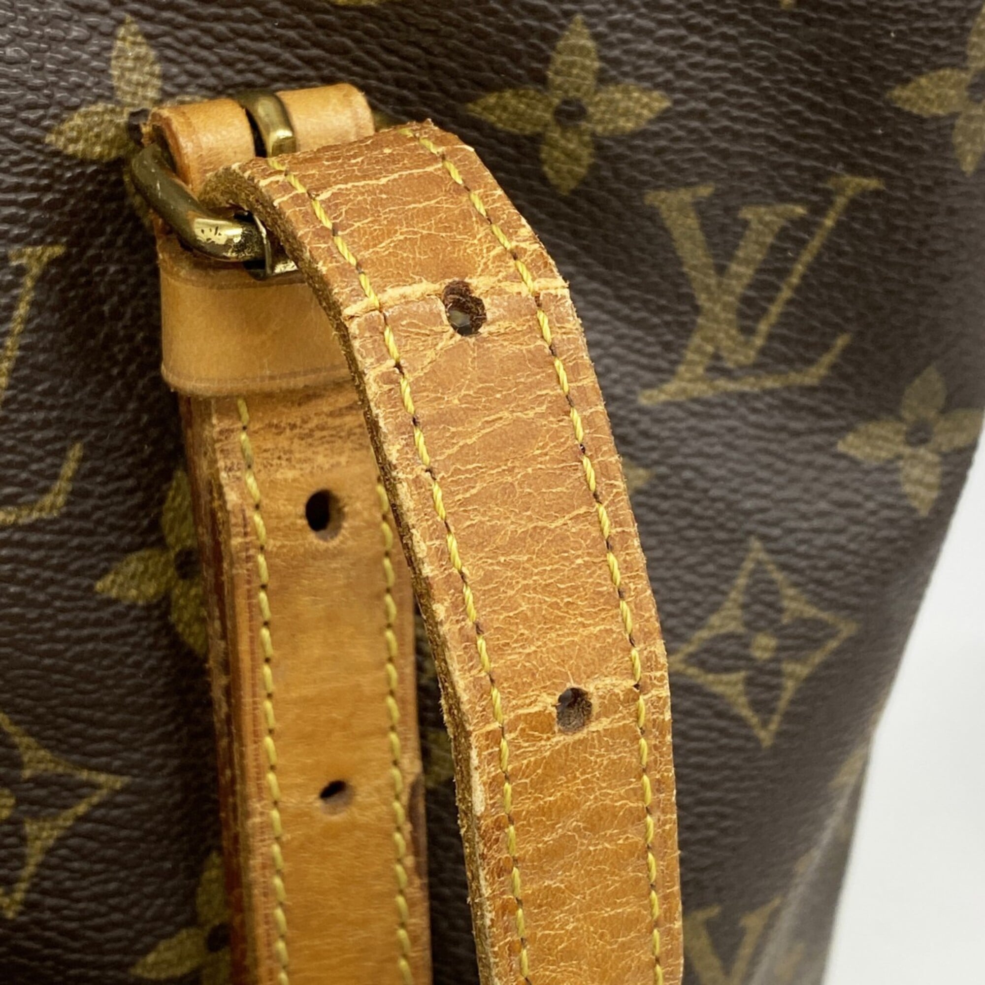 Louis Vuitton Brown Tote Bag (Pre-Owned)