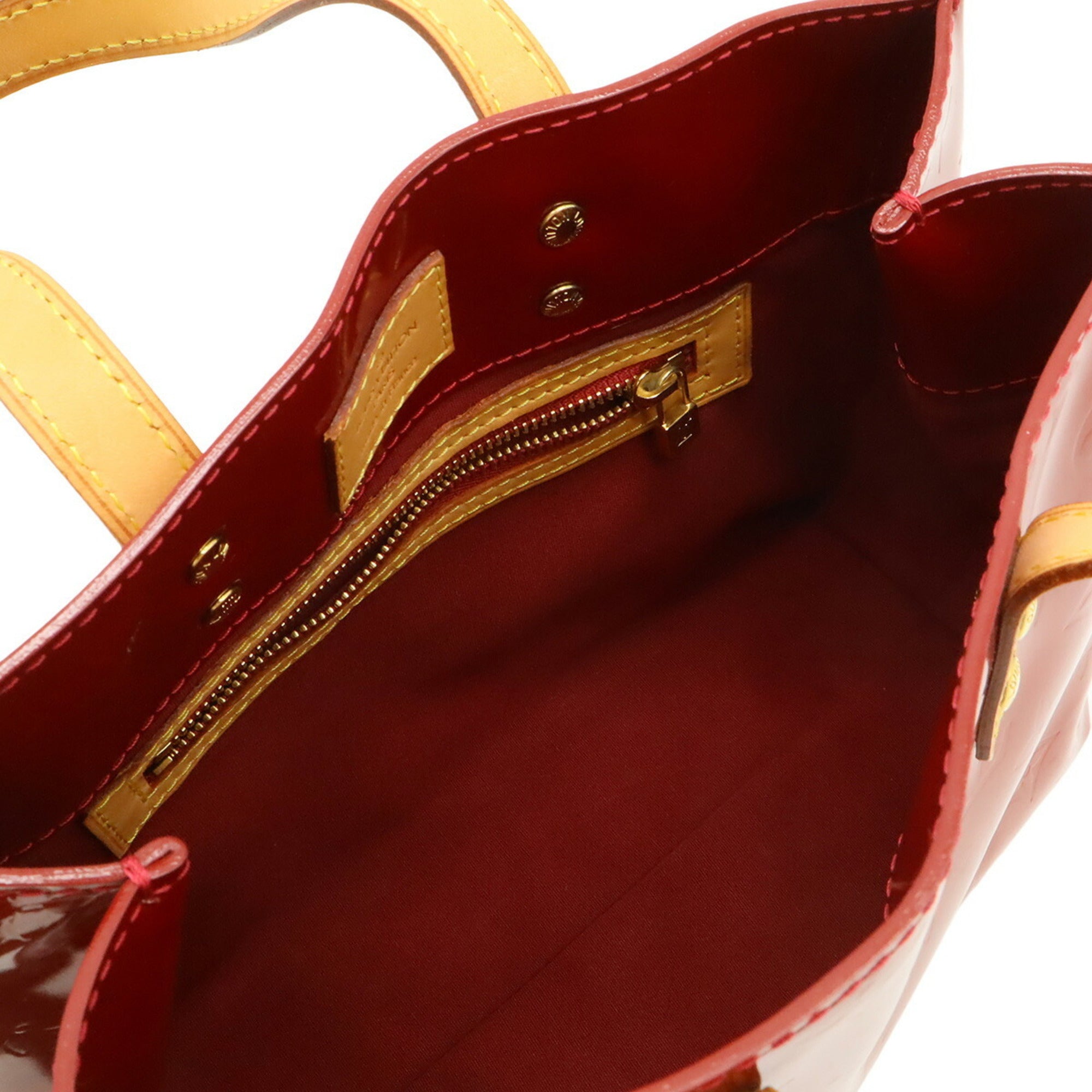 Louis Vuitton Pomme D'amour Red Color Monogram Vernis Handbag (Pre-Owned)