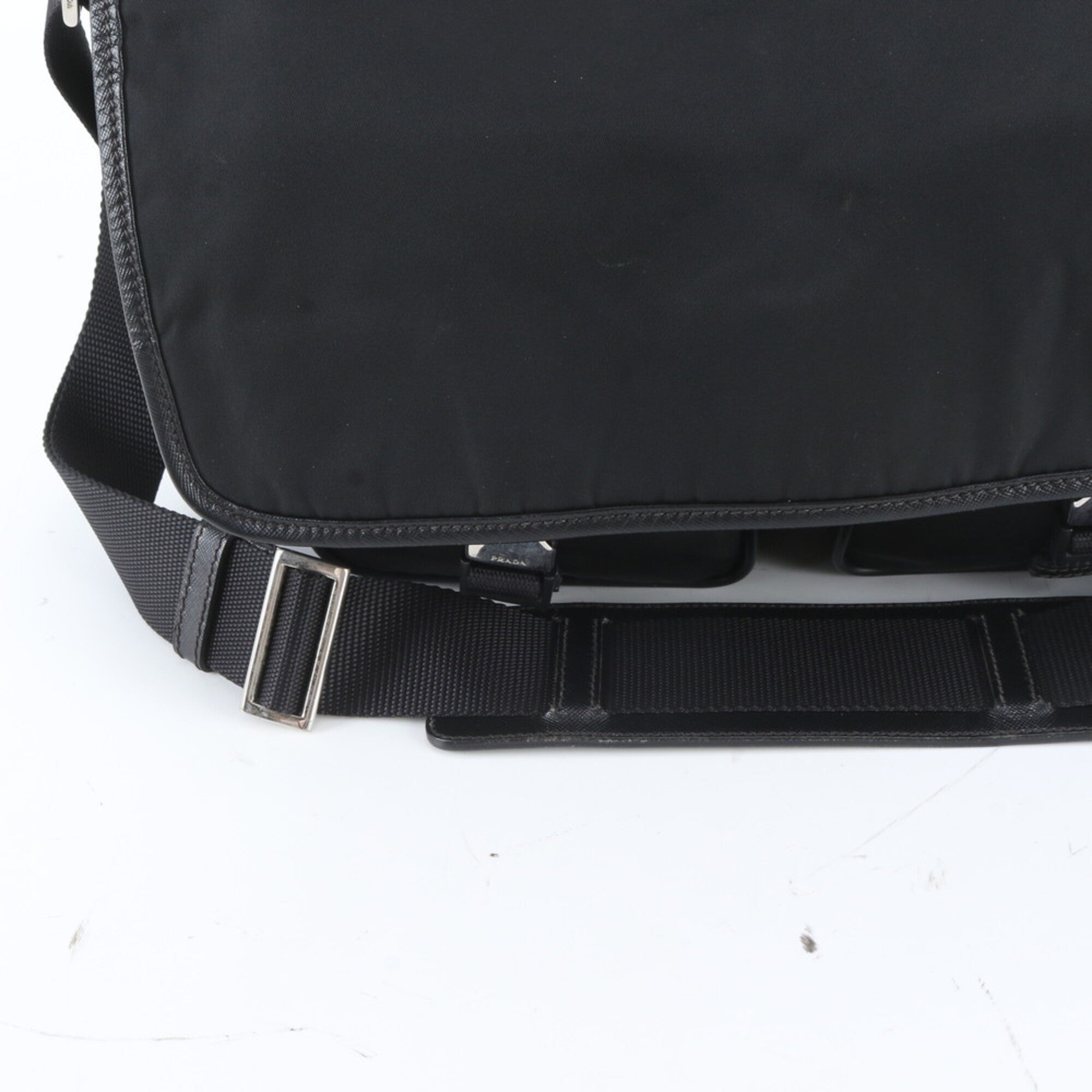 Prada Black Leather Nylon Shoulder Bag Tote Bag (Pre-Owned)