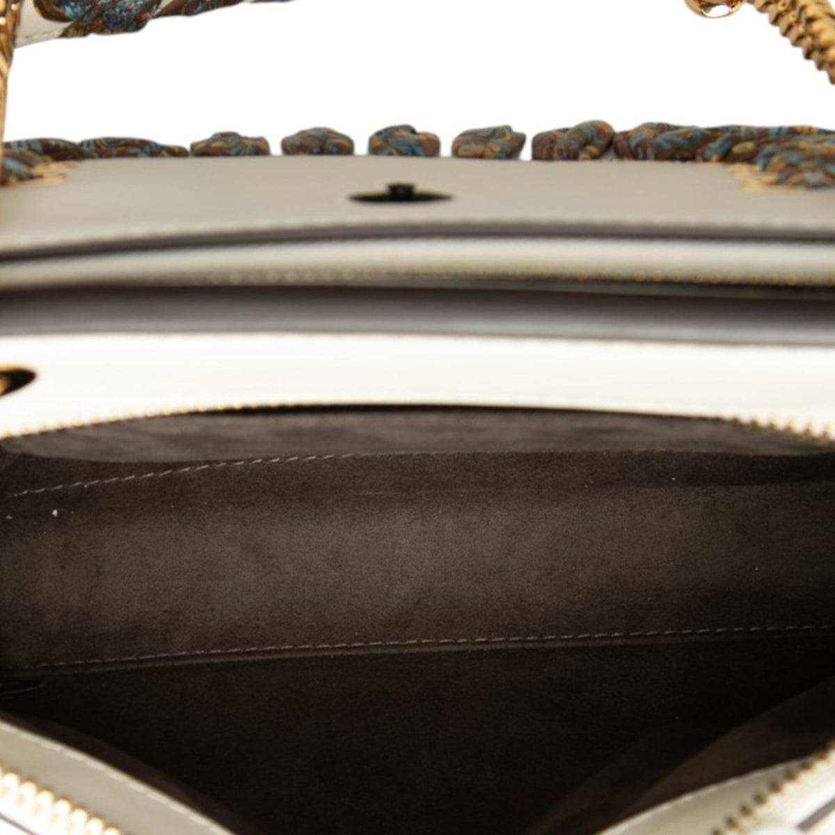 Fendi White Leather Pouch Shoulder Bag (Pre-Owned)