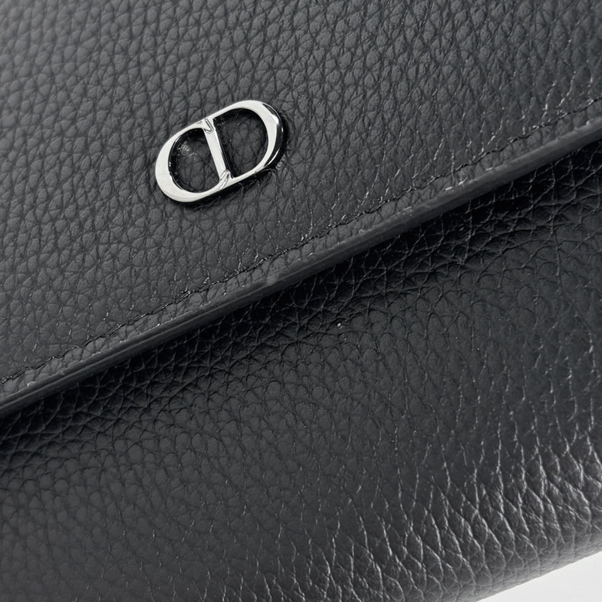Christian Dior Gray Leather Long Wallet (Bi-Fold) (Pre-Owned)