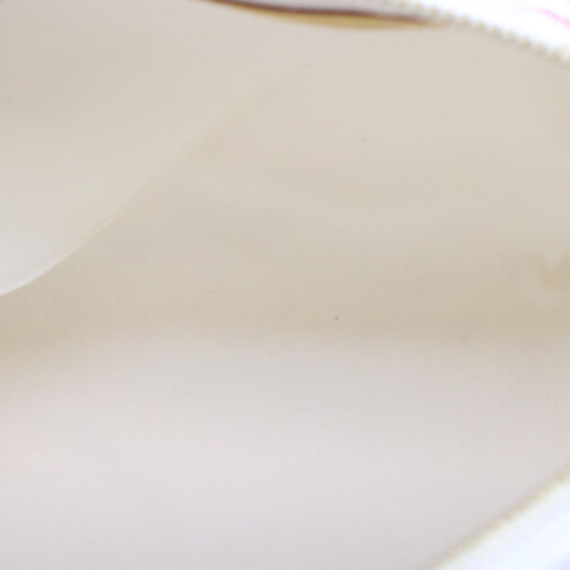 Louis Vuitton Blanc White Monogram Boston Bag (Pre-Owned)