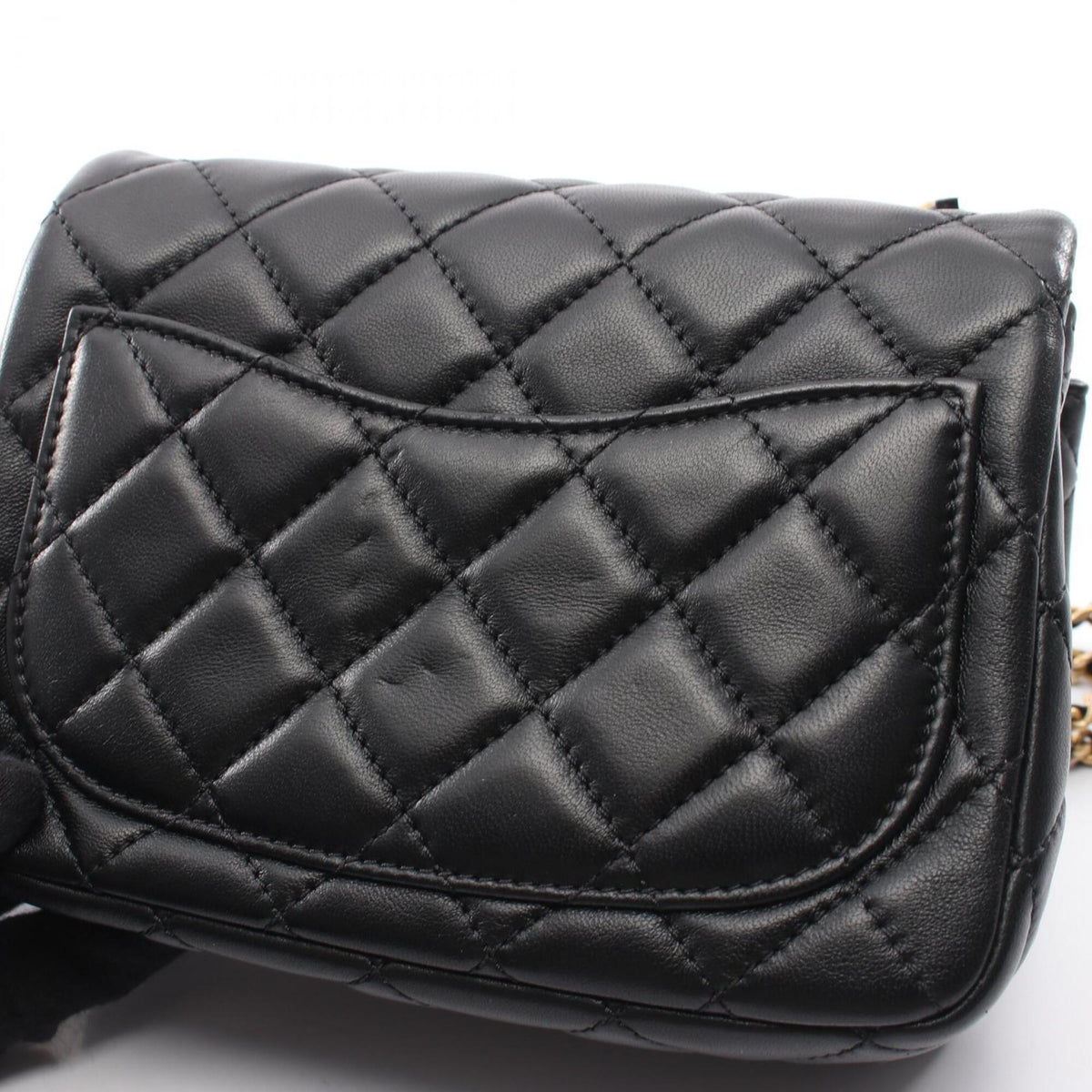 Chanel Black Leather Handbag Shoulder Bag (Pre-Owned)