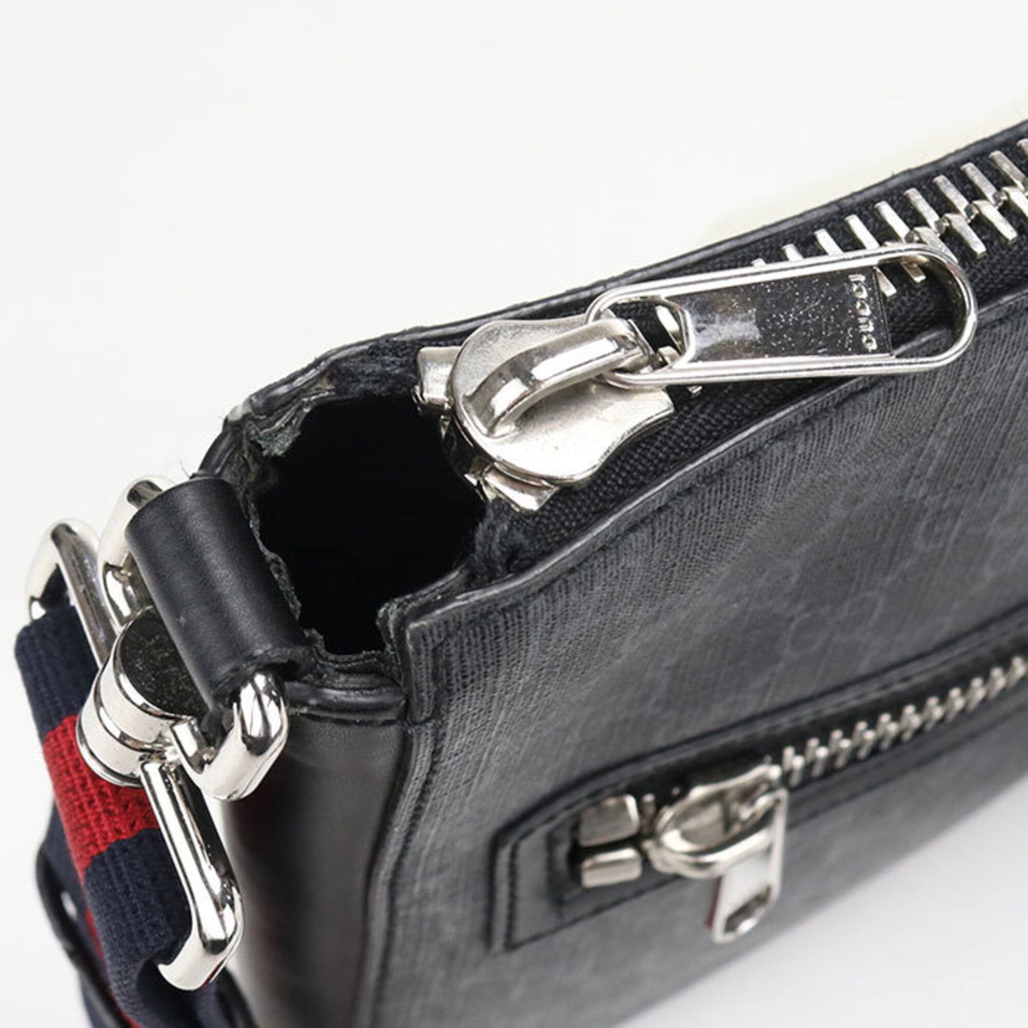 Gucci Black Pvc Shoulder Bag (Pre-Owned)