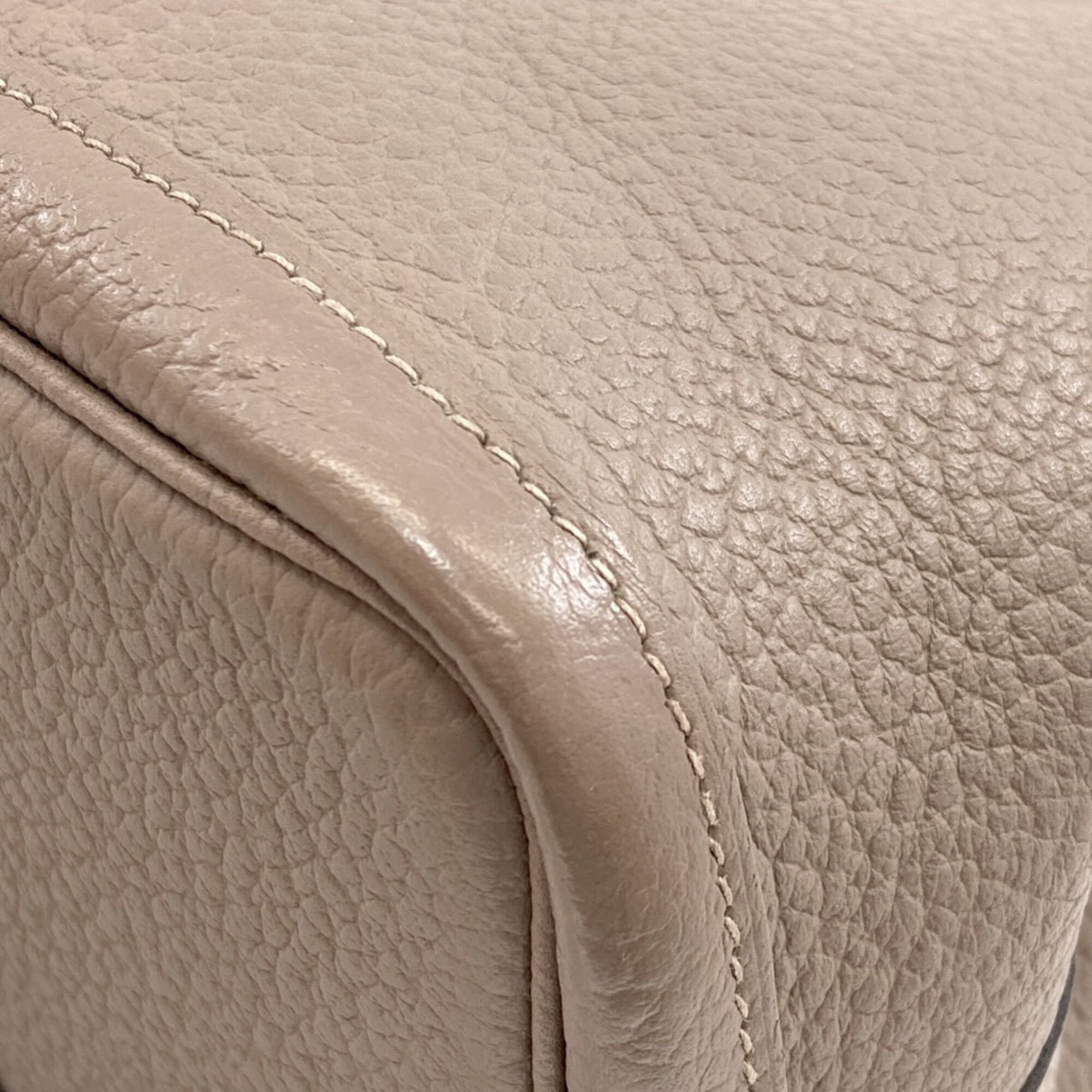 Hermes Gray Vache Leather Handbag (Pre-Owned)