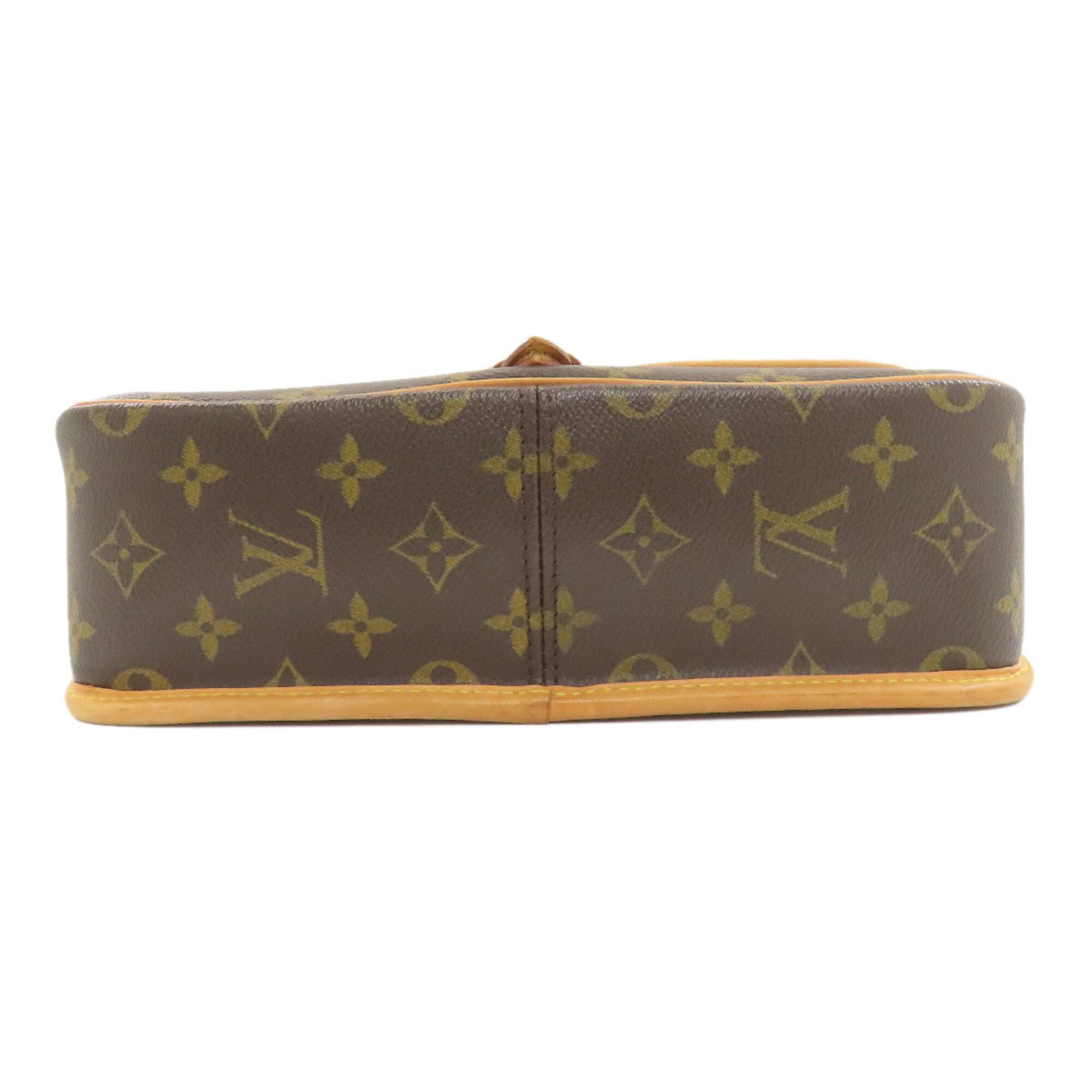 Louis Vuitton Monogram Monogram Canvas Shoulder Bag (Pre-Owned)