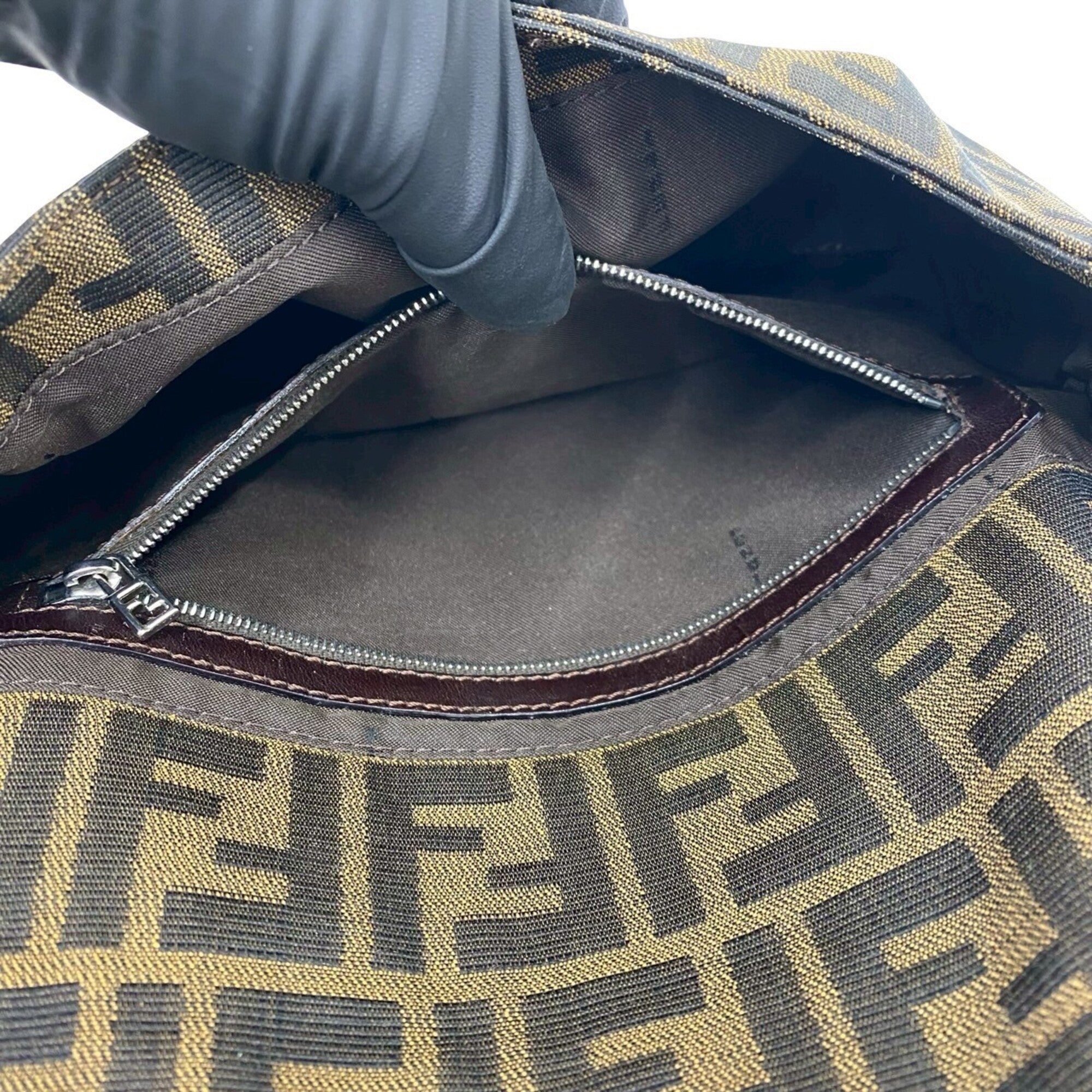 Fendi Black Brown Khaki Canvas Leather Handbag Shoulder Bag (Pre-Owned)