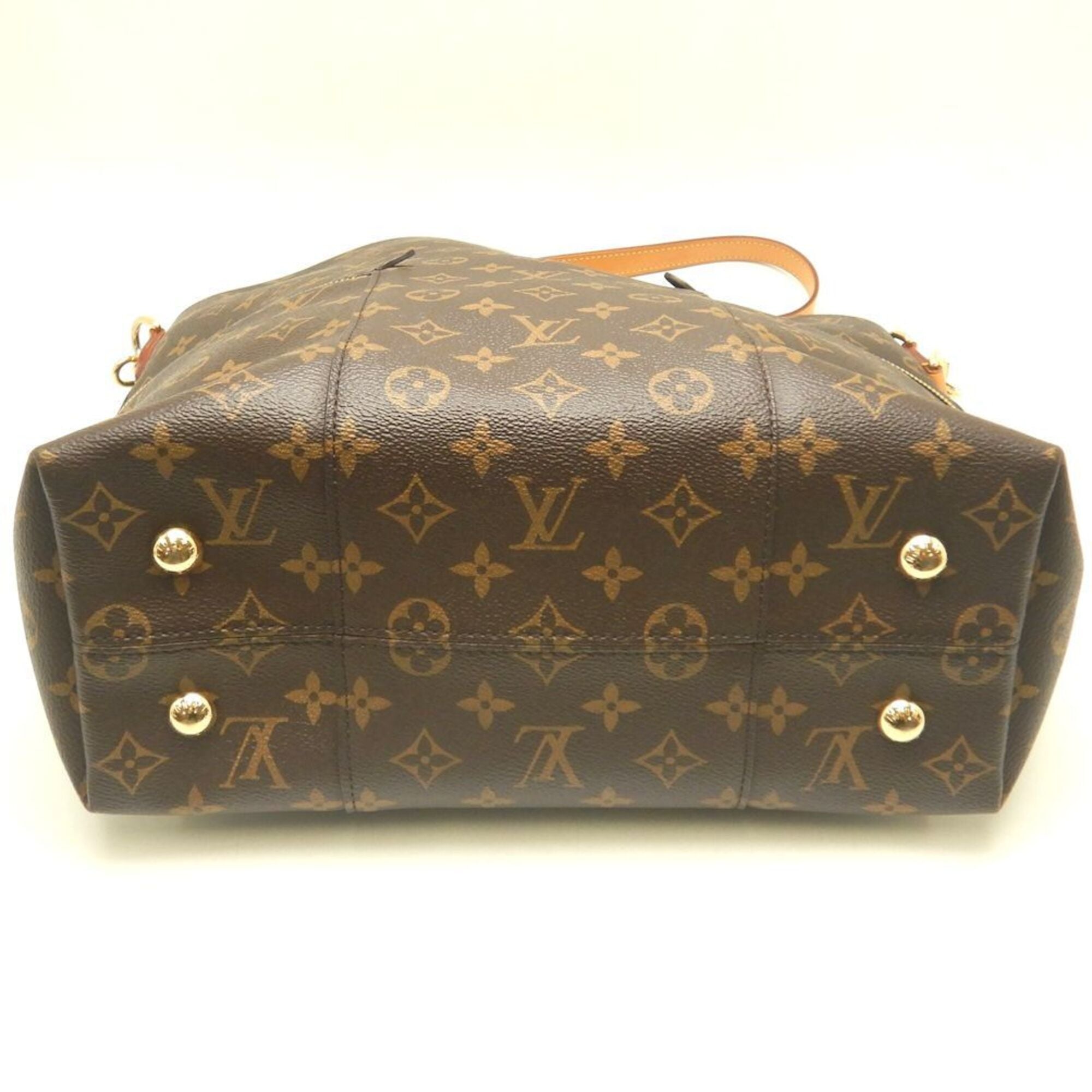 Louis Vuitton Brown Monogram Monogram Shoulder Bag (Pre-Owned)